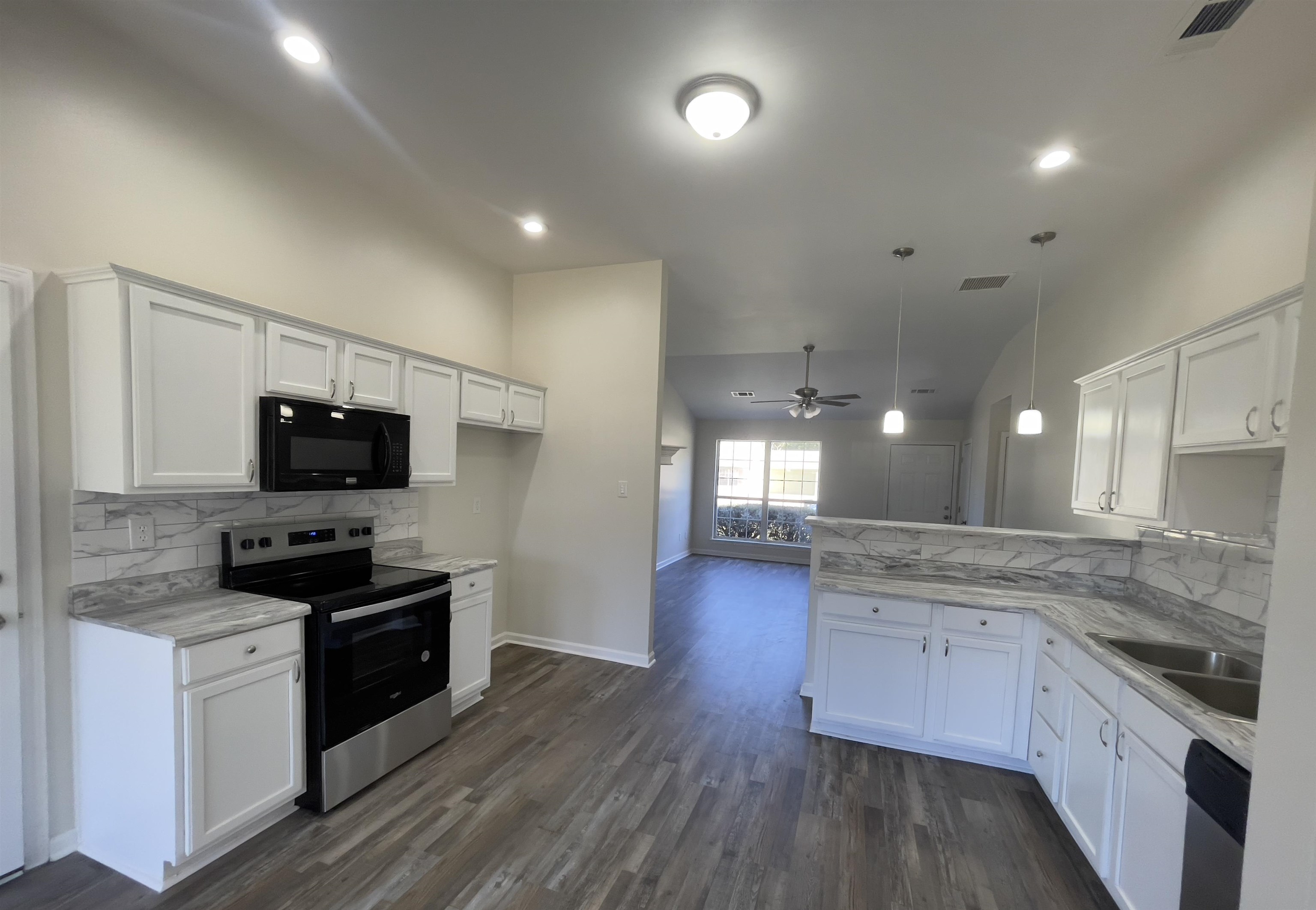 15 PINE RIDGE CV