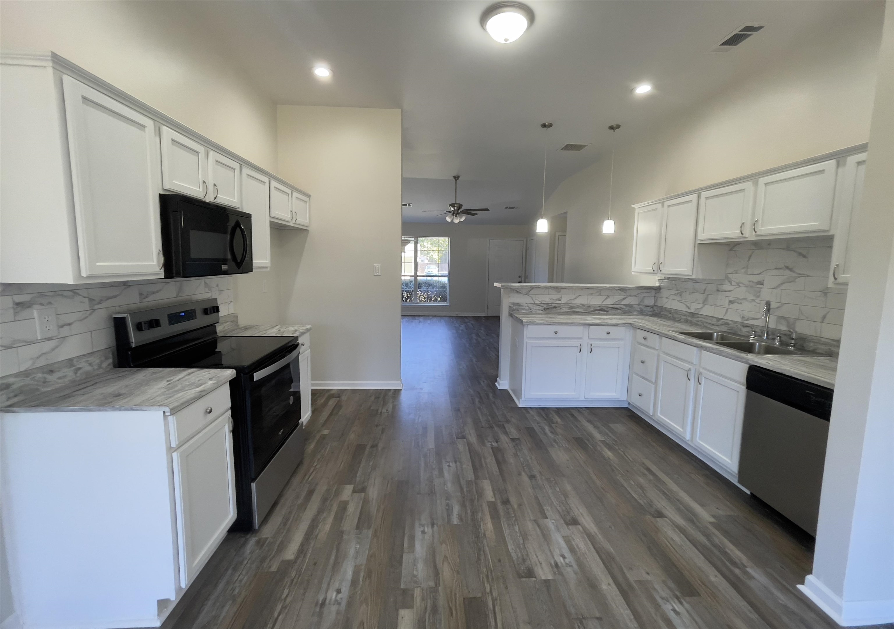 15 PINE RIDGE CV