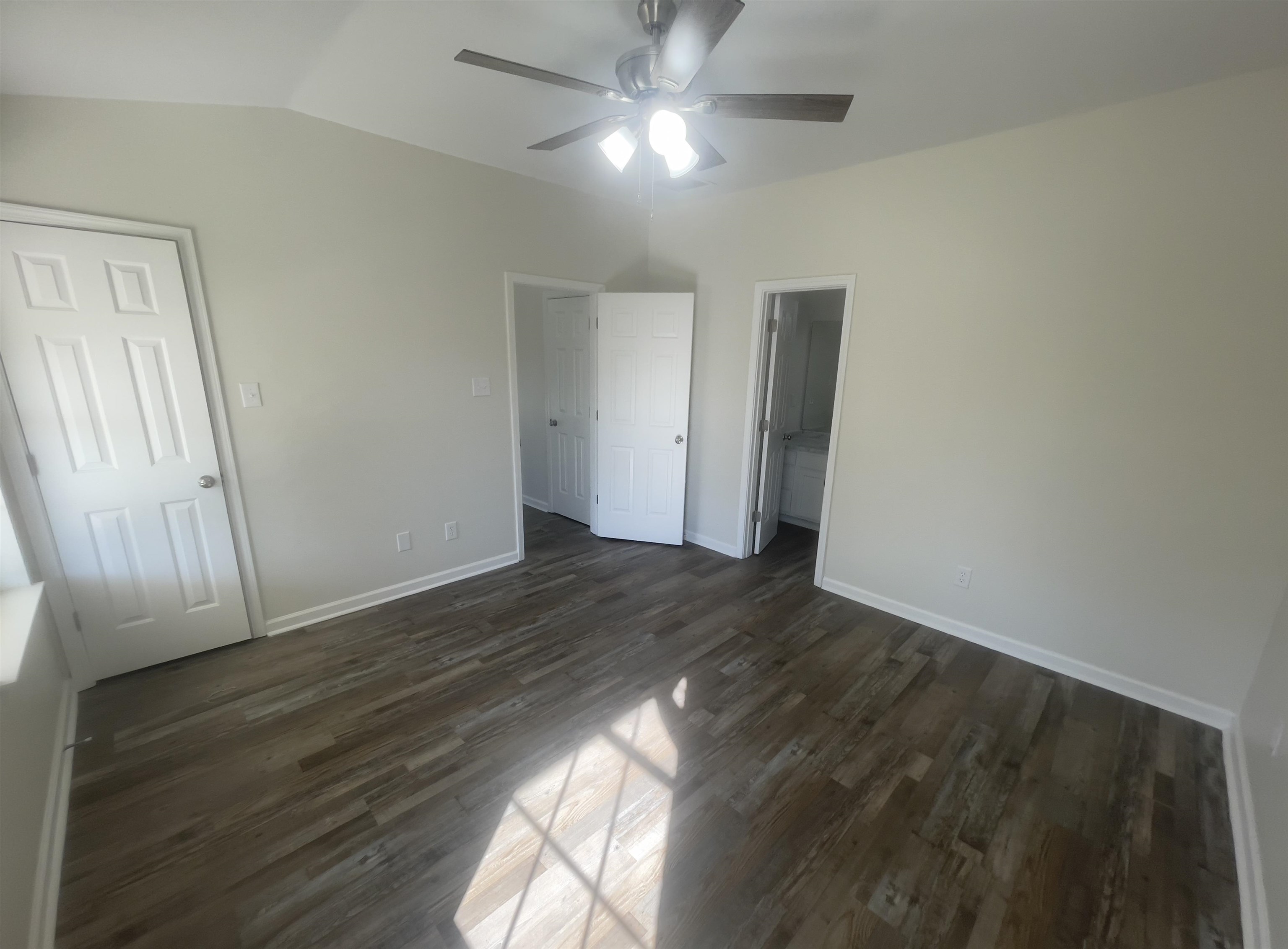 15 PINE RIDGE CV