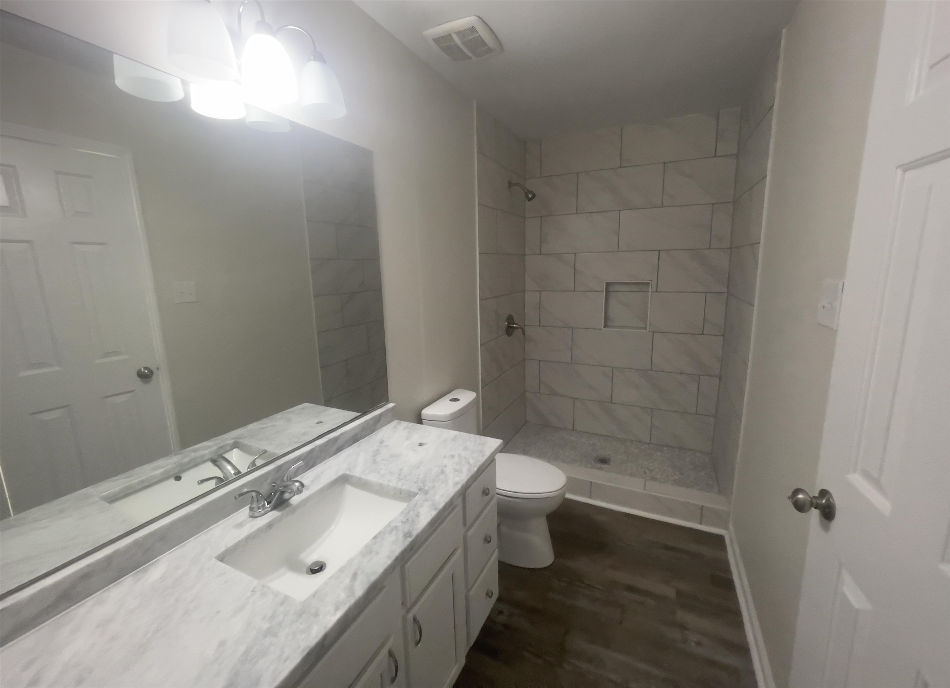 15 PINE RIDGE CV