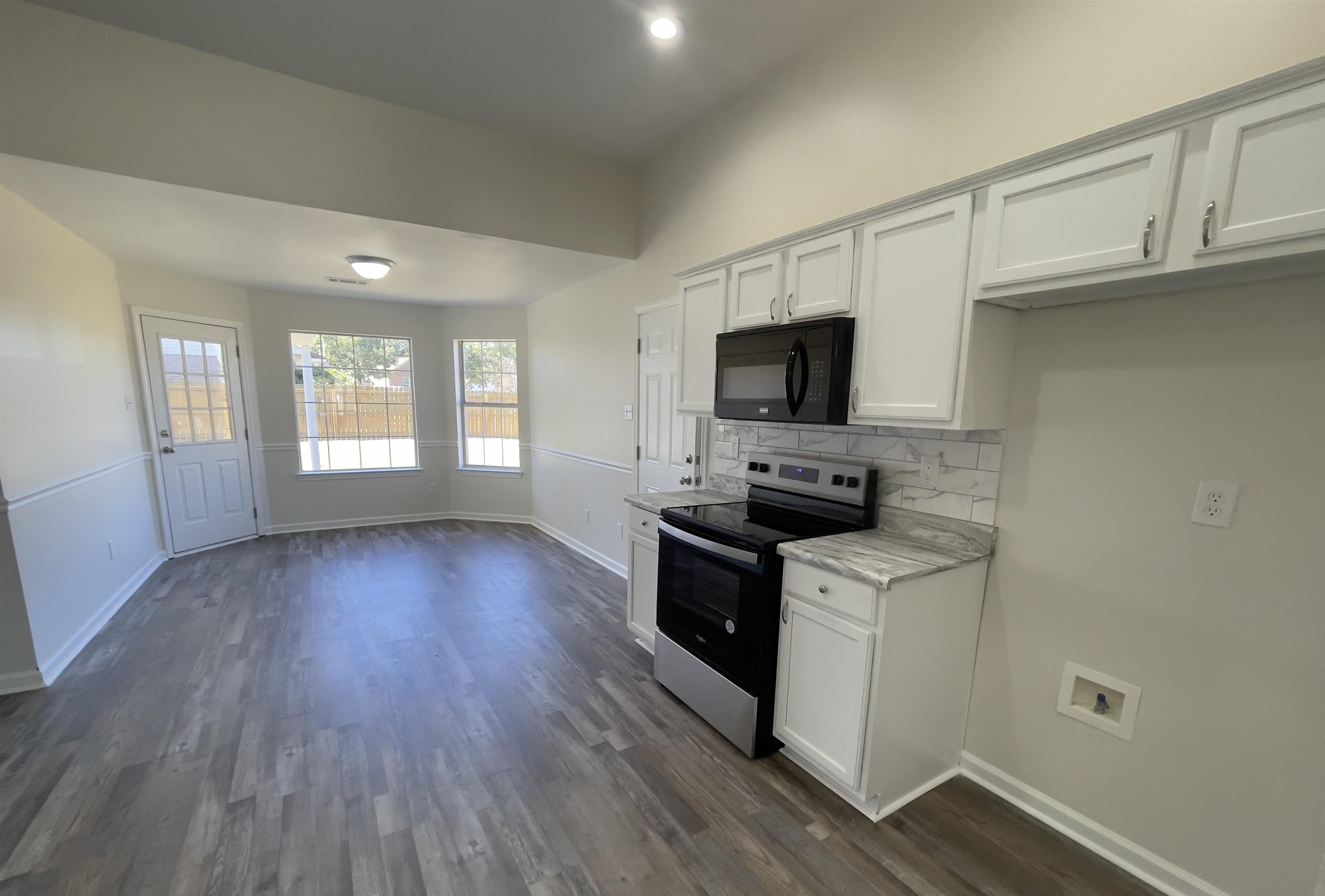 15 PINE RIDGE CV
