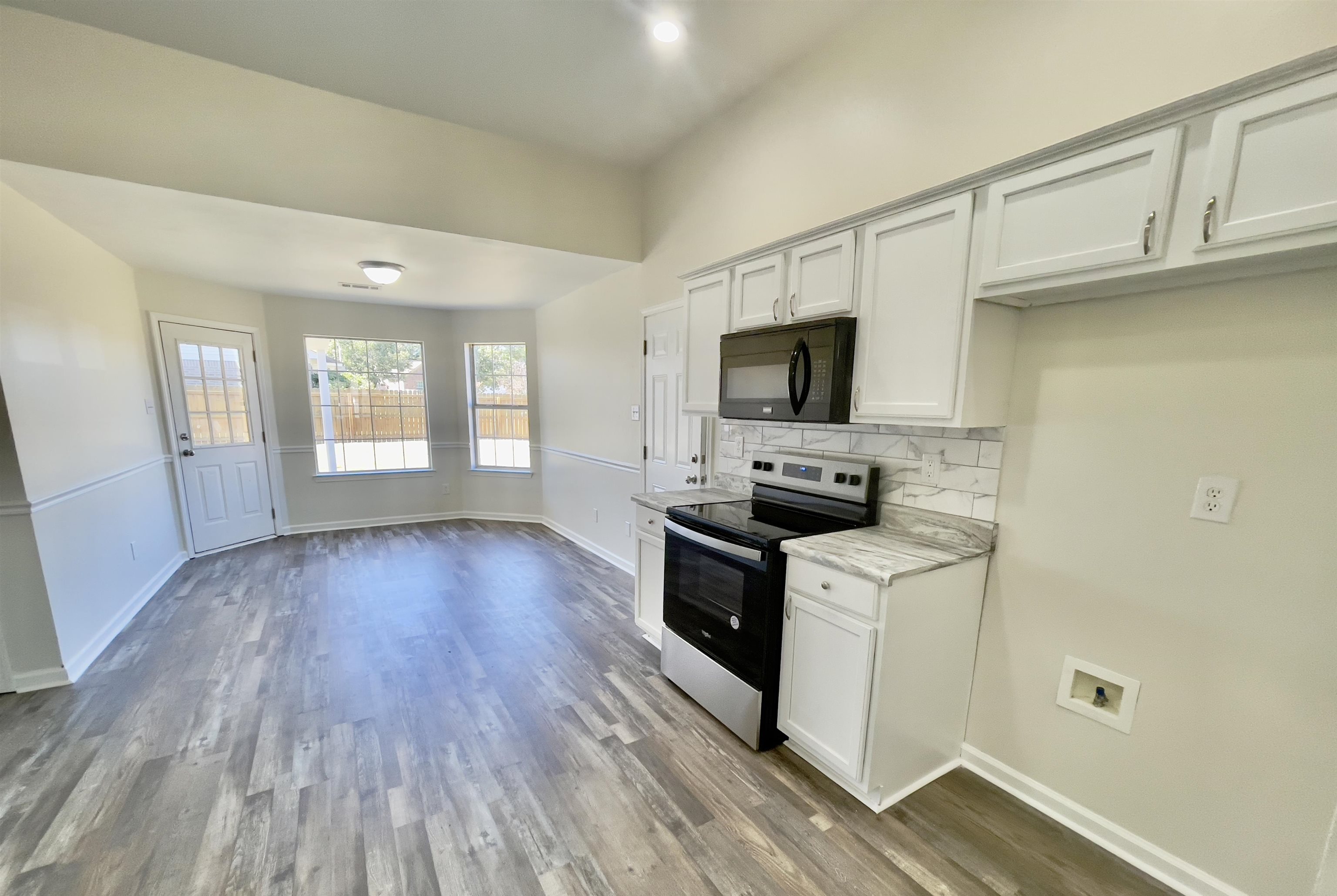 15 PINE RIDGE CV