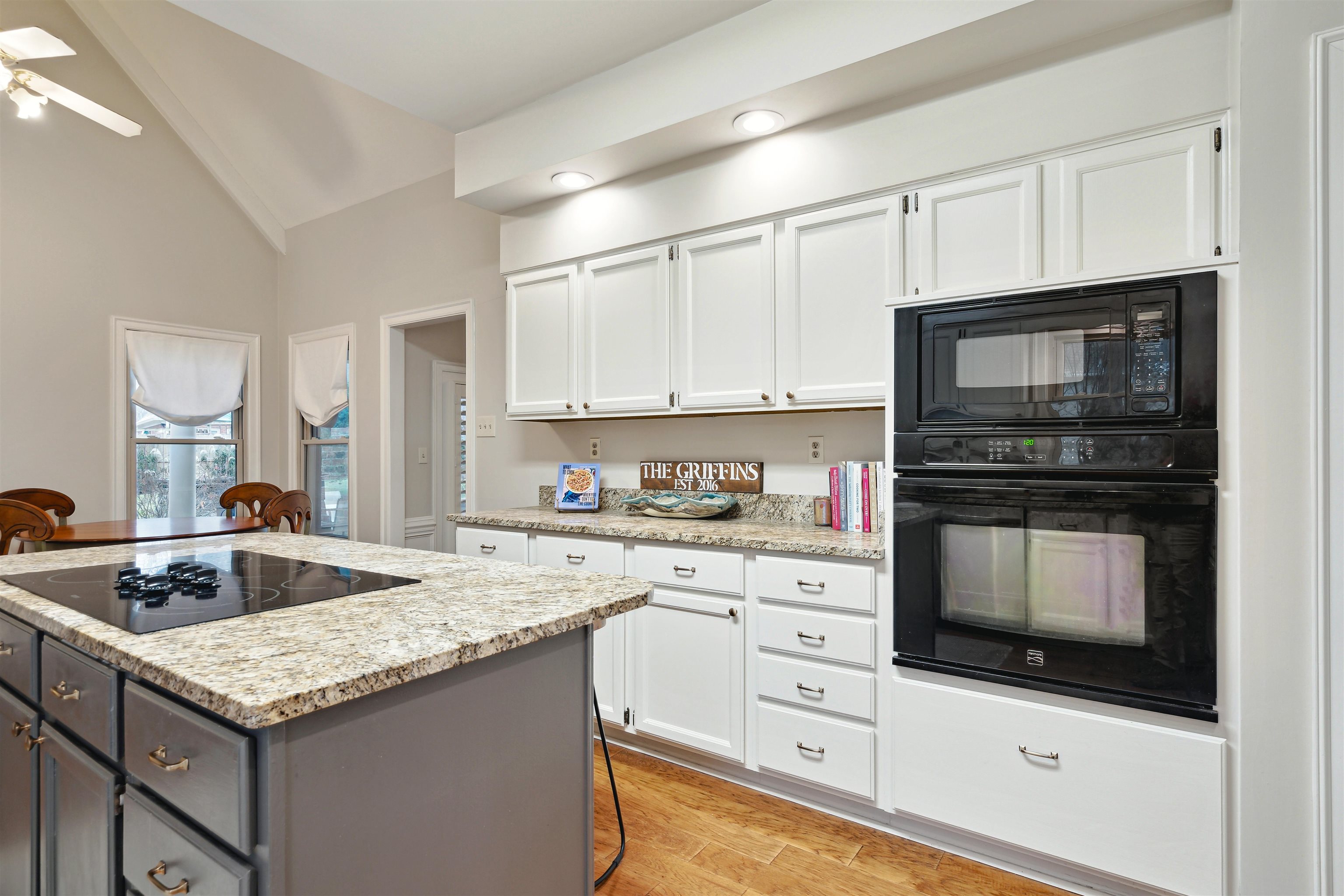 3546 NEYLAND CV