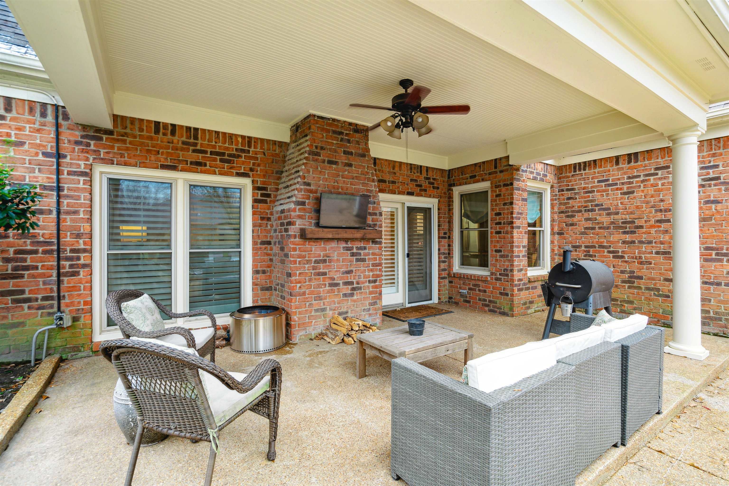 3546 NEYLAND CV