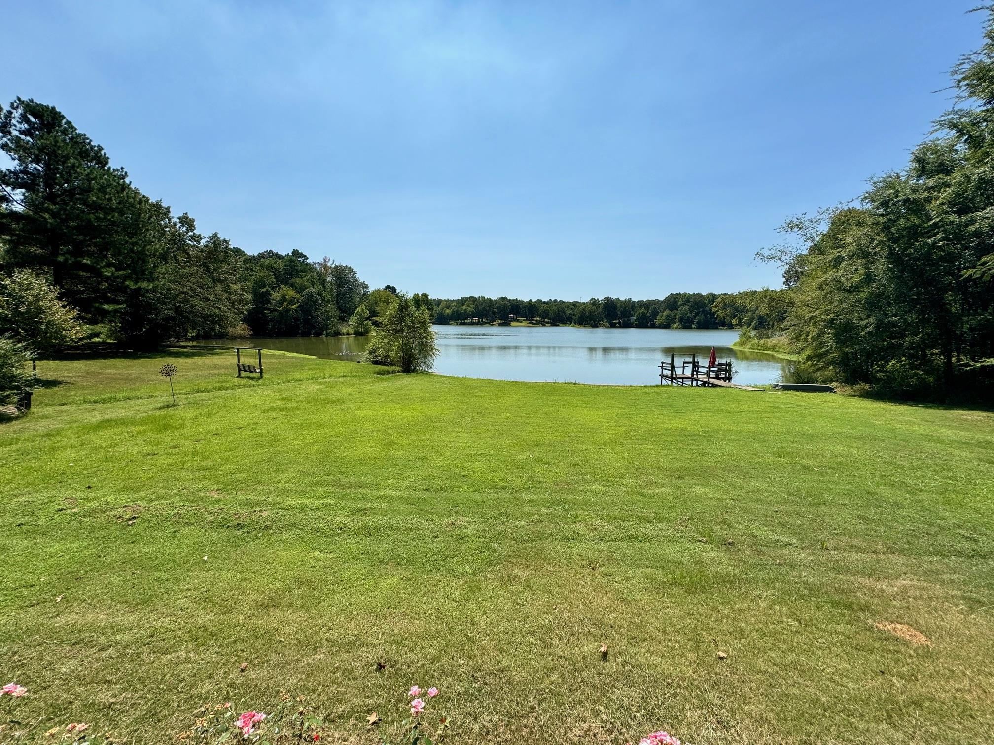 875 HEAVEN HILL DR