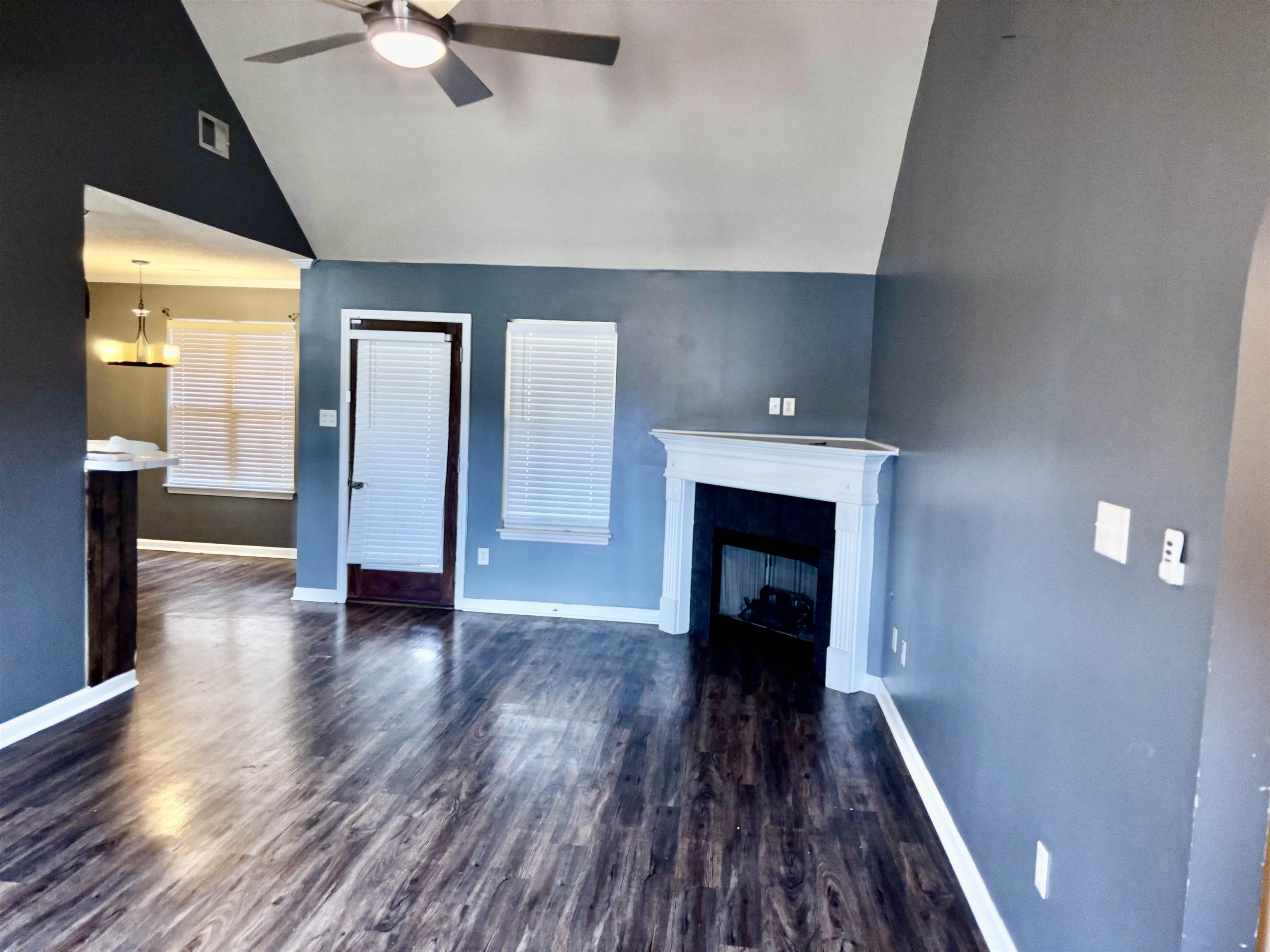 175 VILLAGE DR
