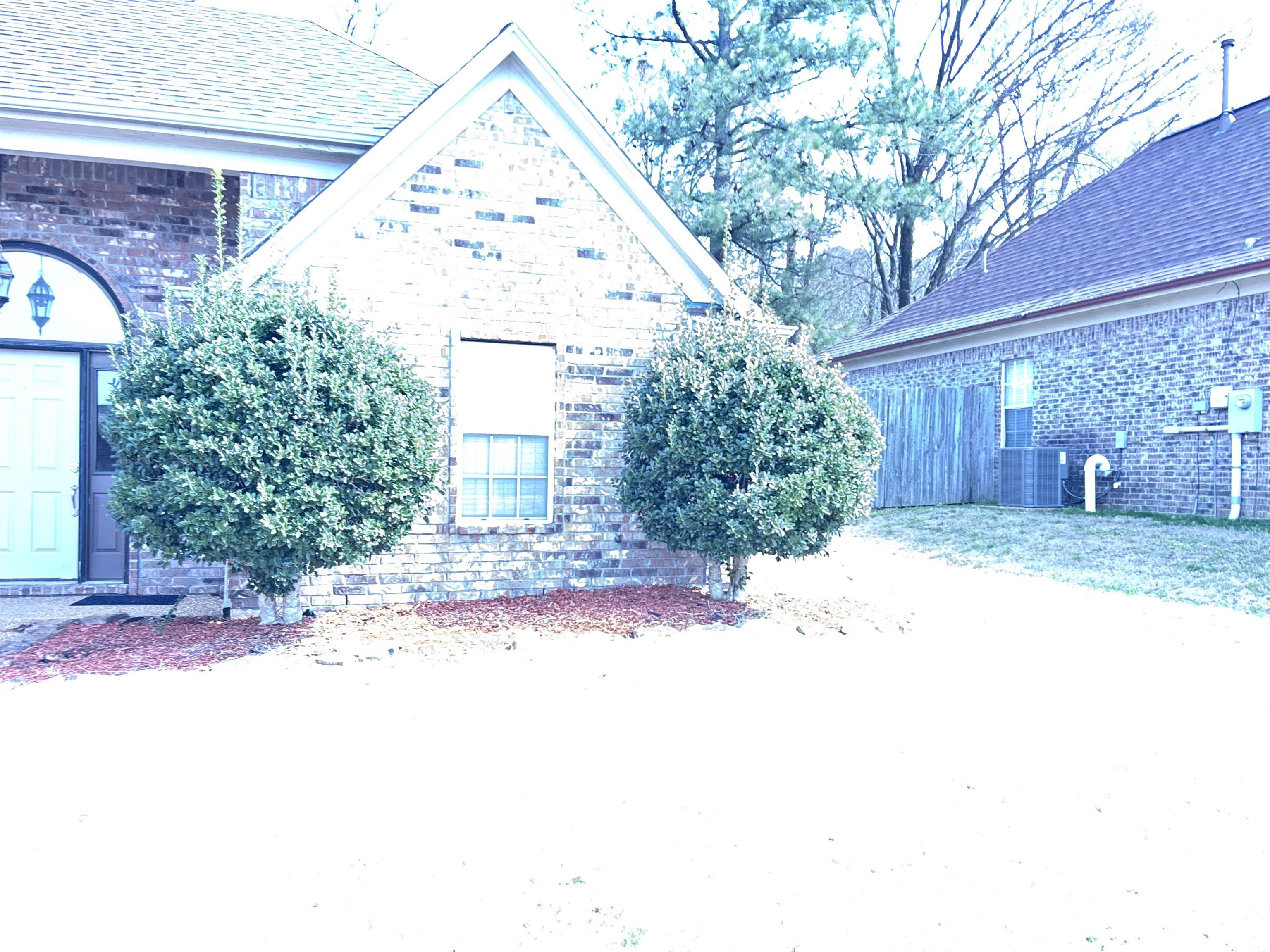 175 VILLAGE DR
