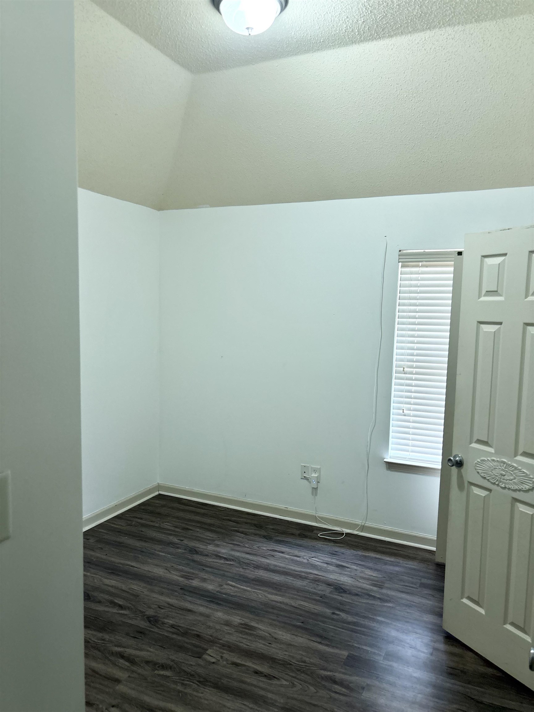 175 VILLAGE DR