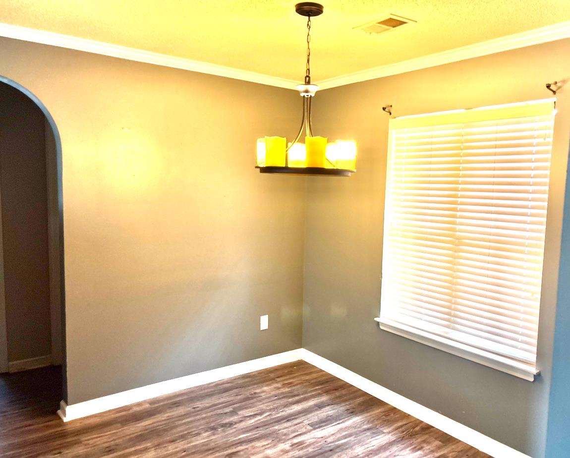 175 VILLAGE DR