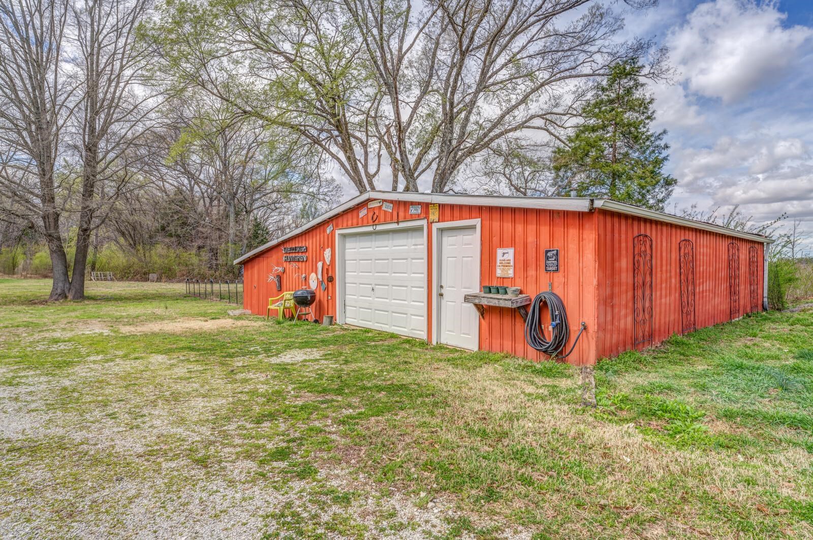 17675 194 HWY