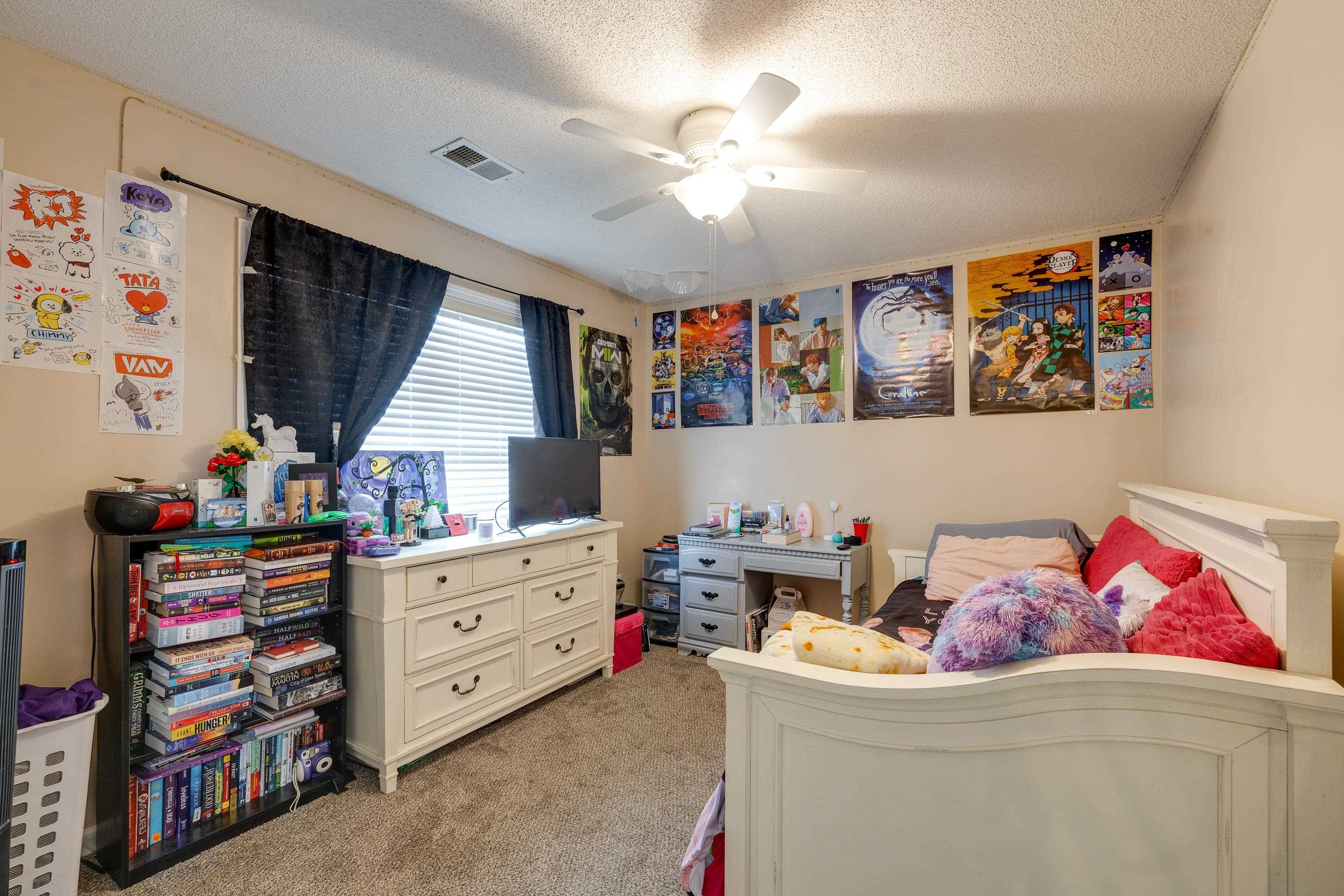 3894 PEACHTREE LN
