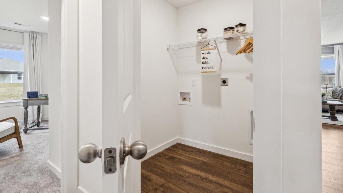 4510 ROYSTER CREEK DR N