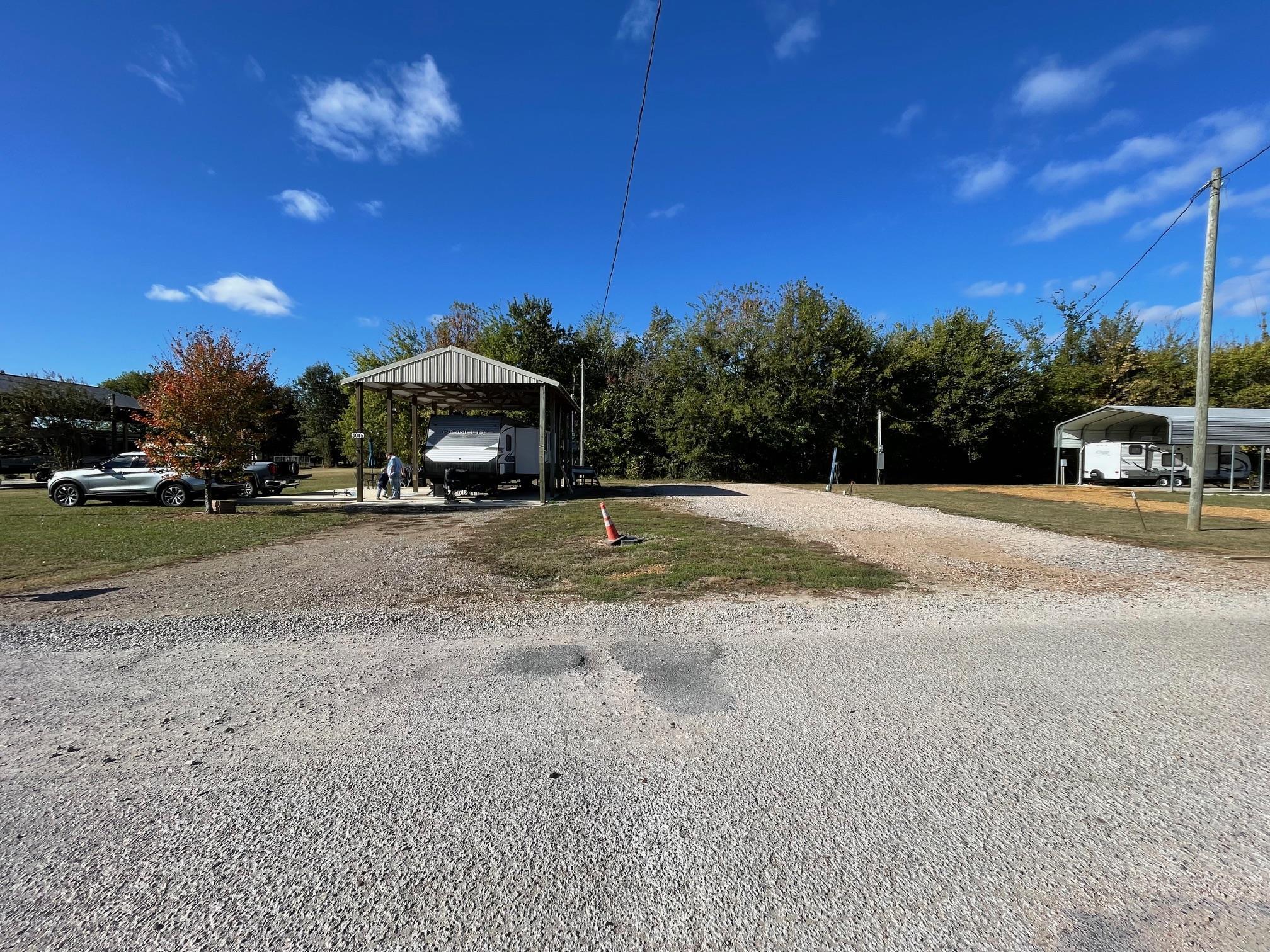 3045 CATFISH LN