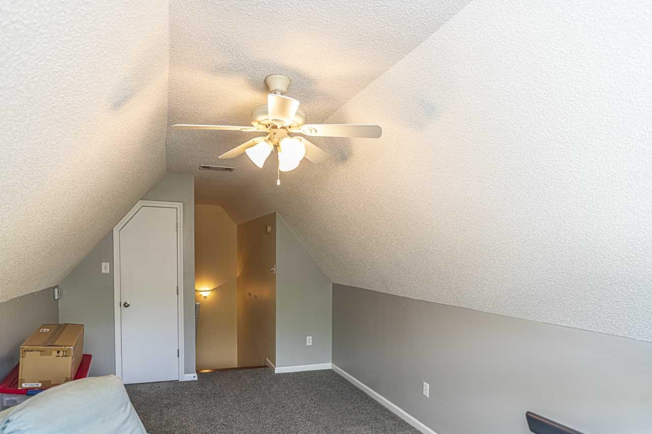 225 CAMERON DR