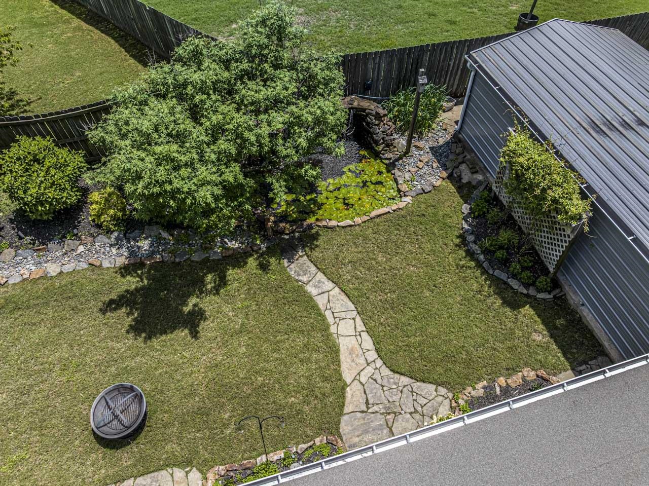 225 CAMERON DR