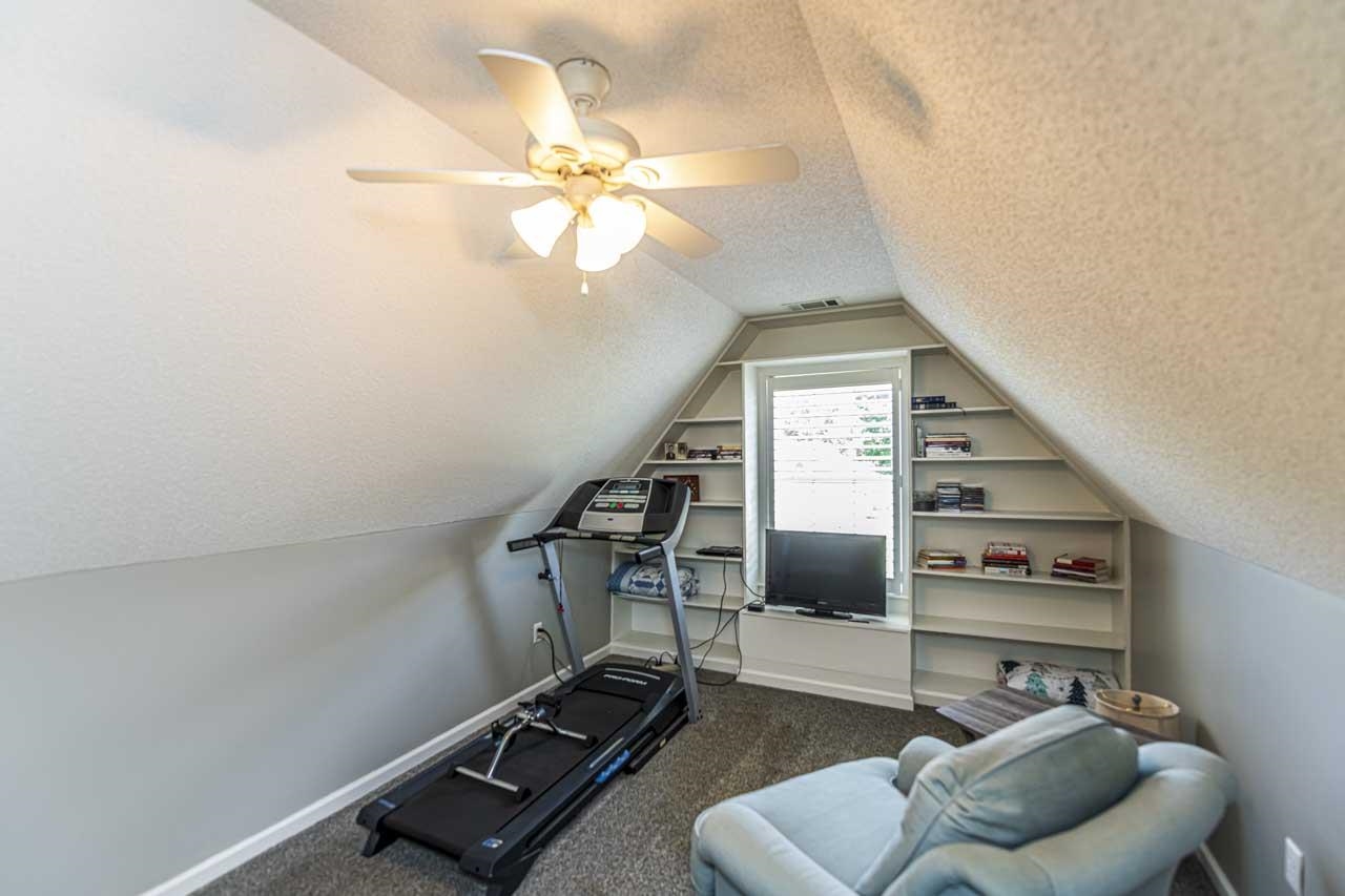 225 CAMERON DR