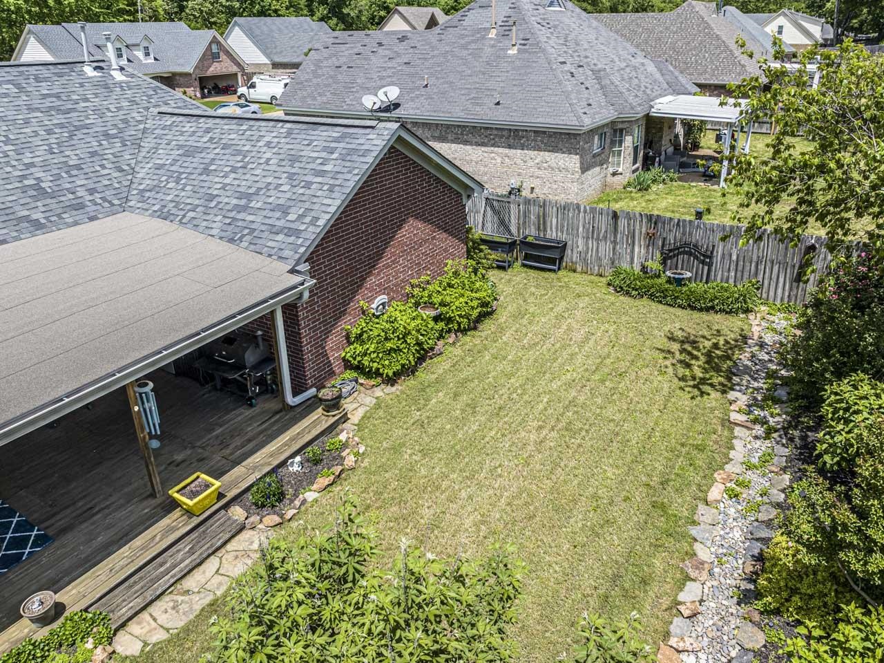 225 CAMERON DR