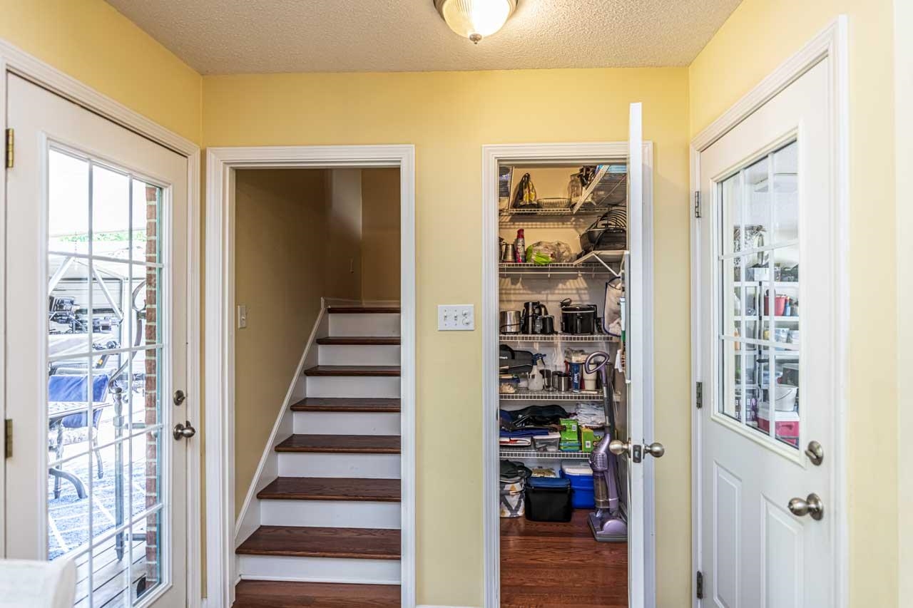 225 CAMERON DR