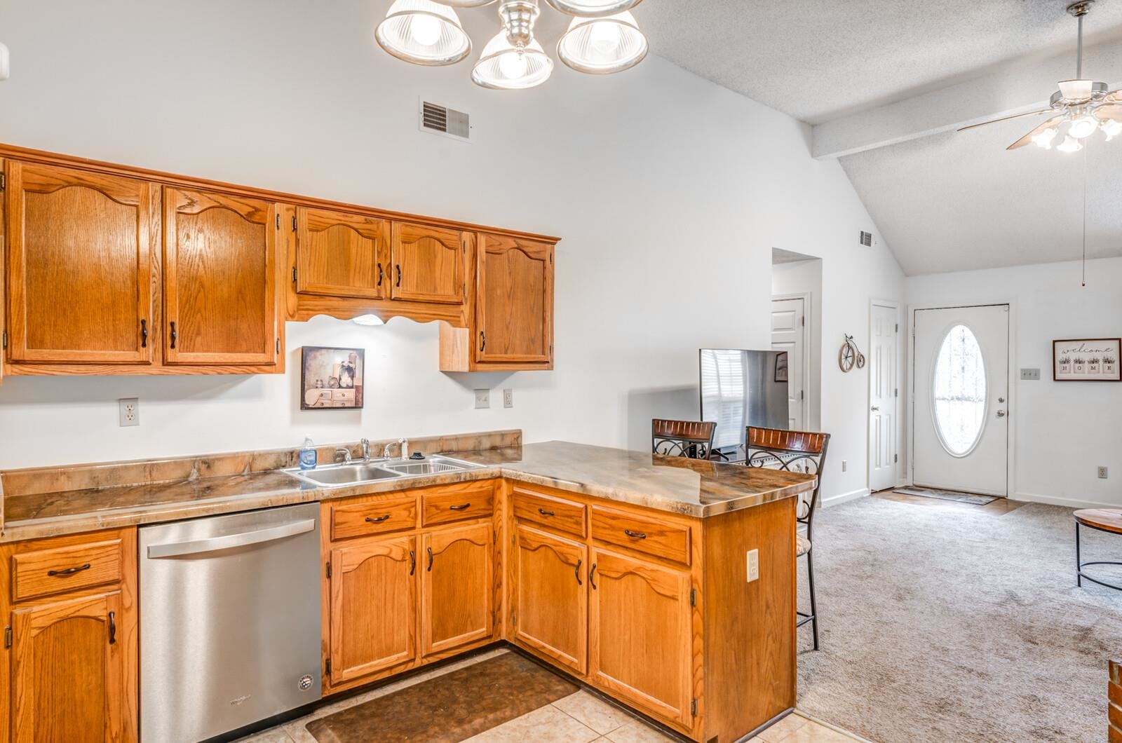 6686 ELMORE RIDGE LN