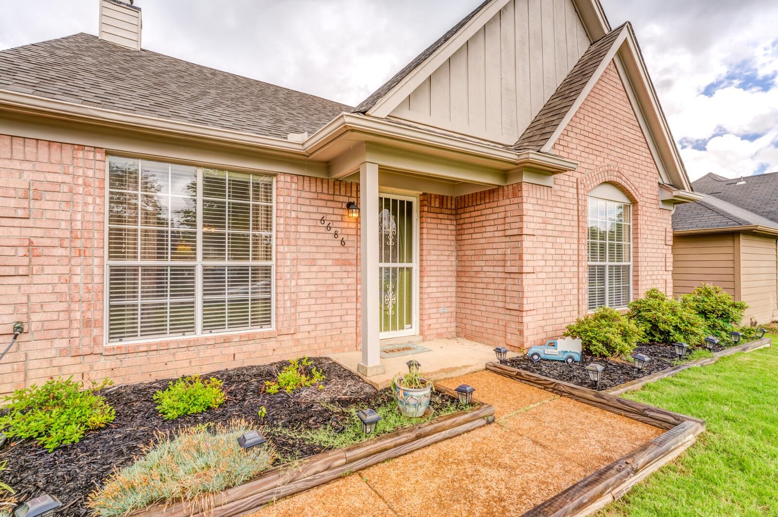 6686 ELMORE RIDGE LN