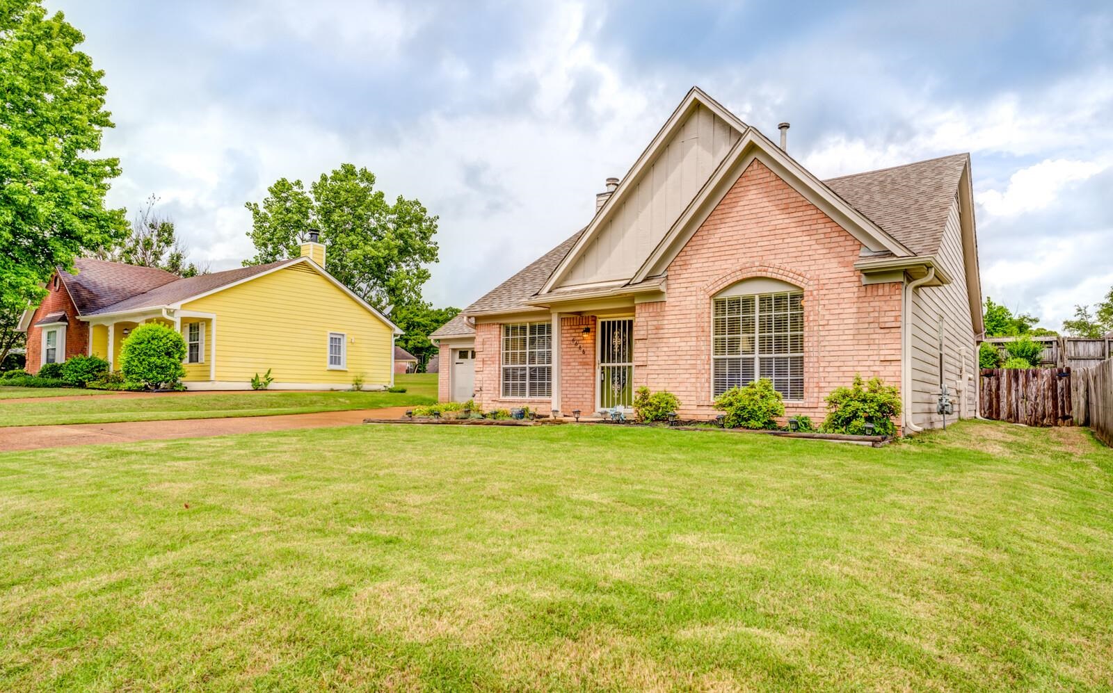 6686 ELMORE RIDGE LN