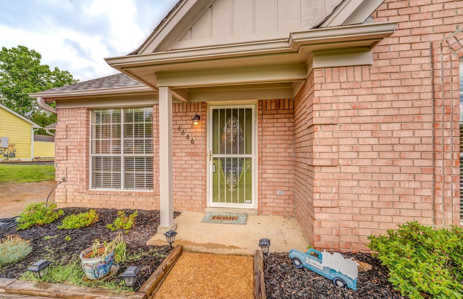 6686 ELMORE RIDGE LN