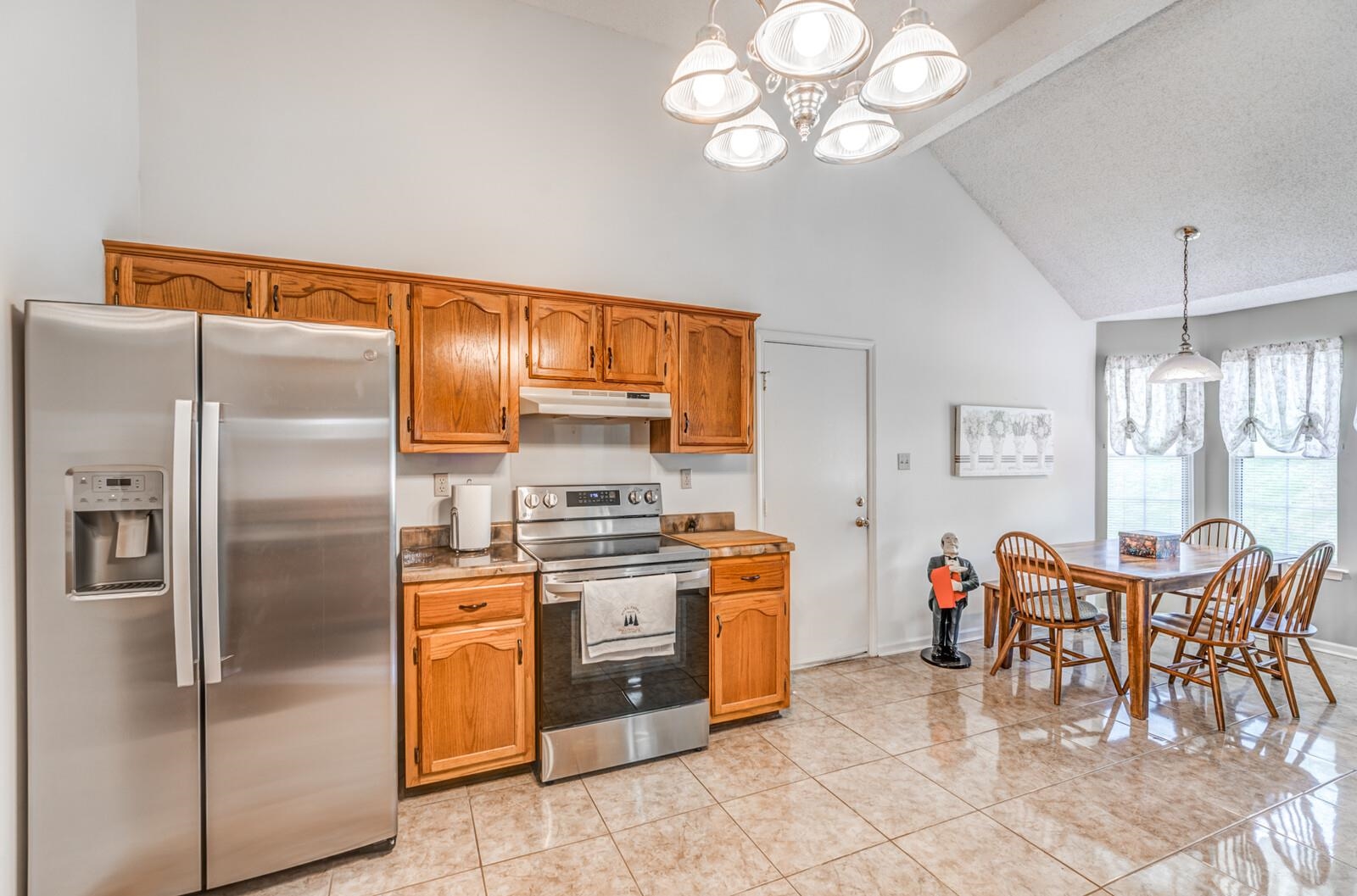 6686 ELMORE RIDGE LN