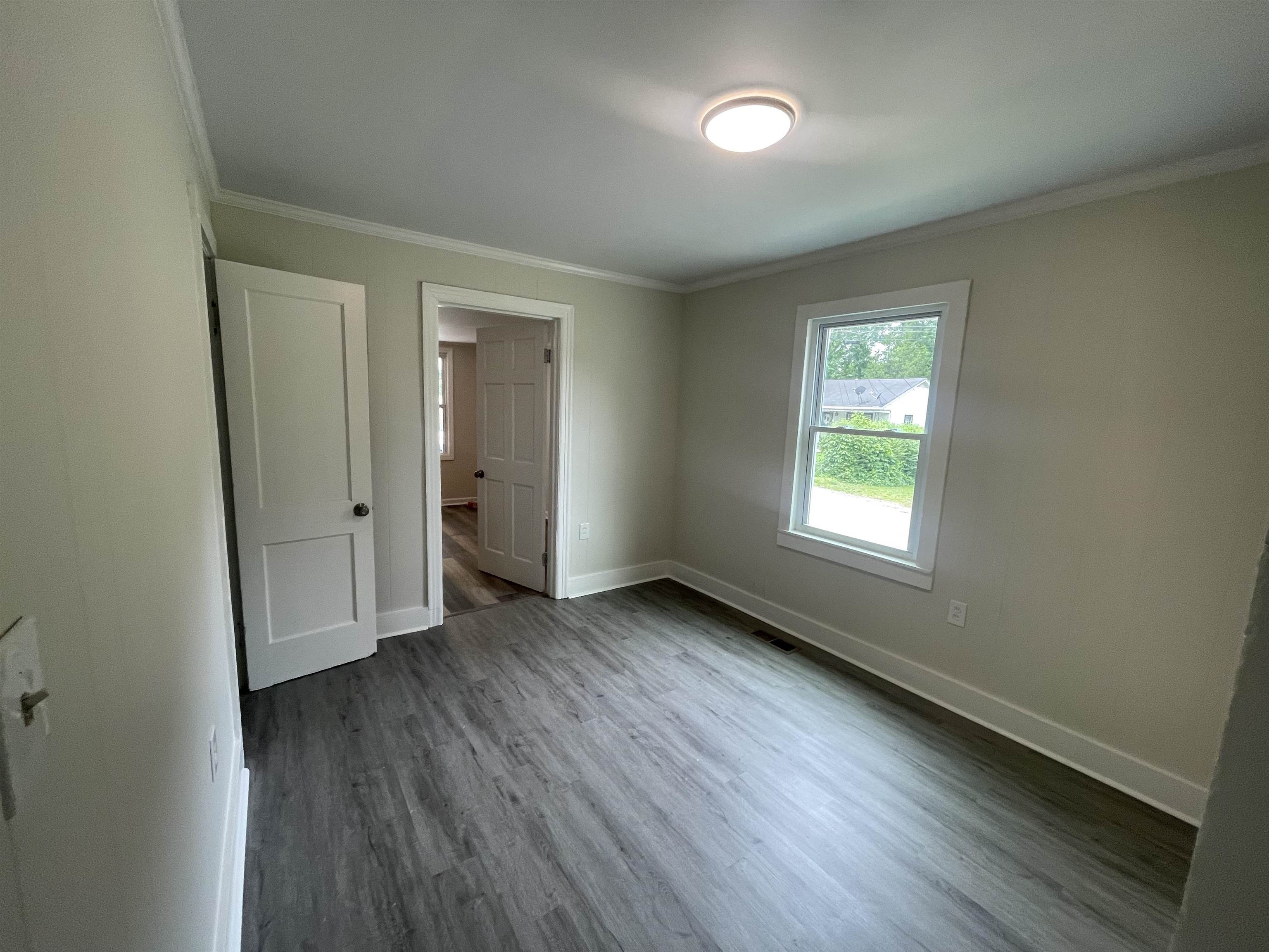501 SANFORD AVE