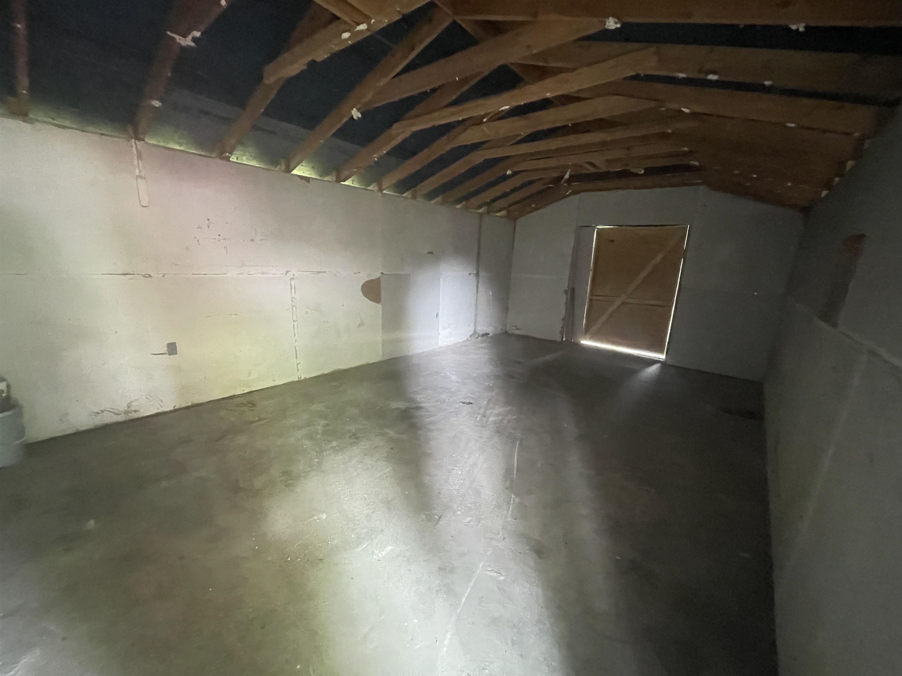 501 SANFORD AVE