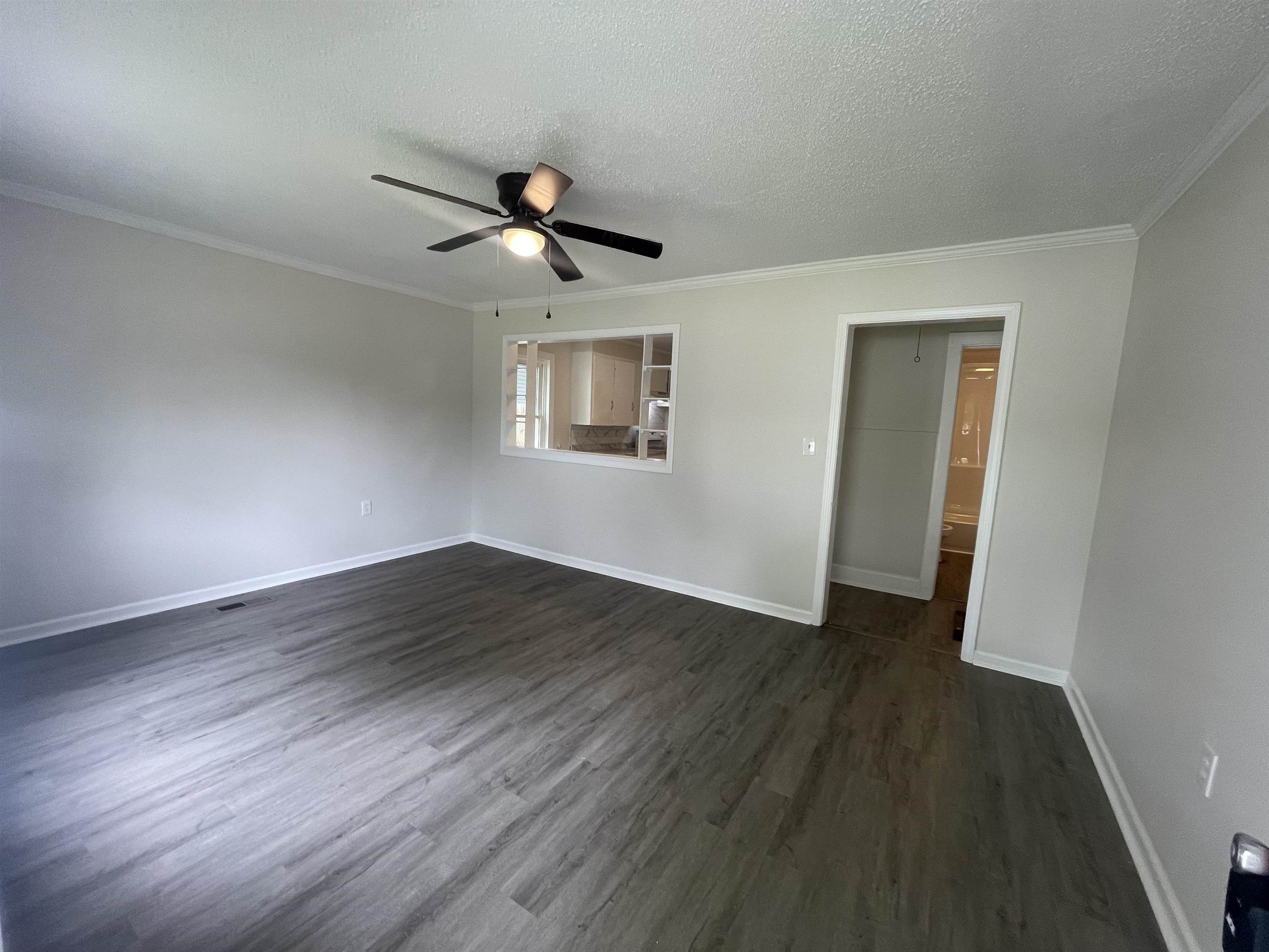 501 SANFORD AVE