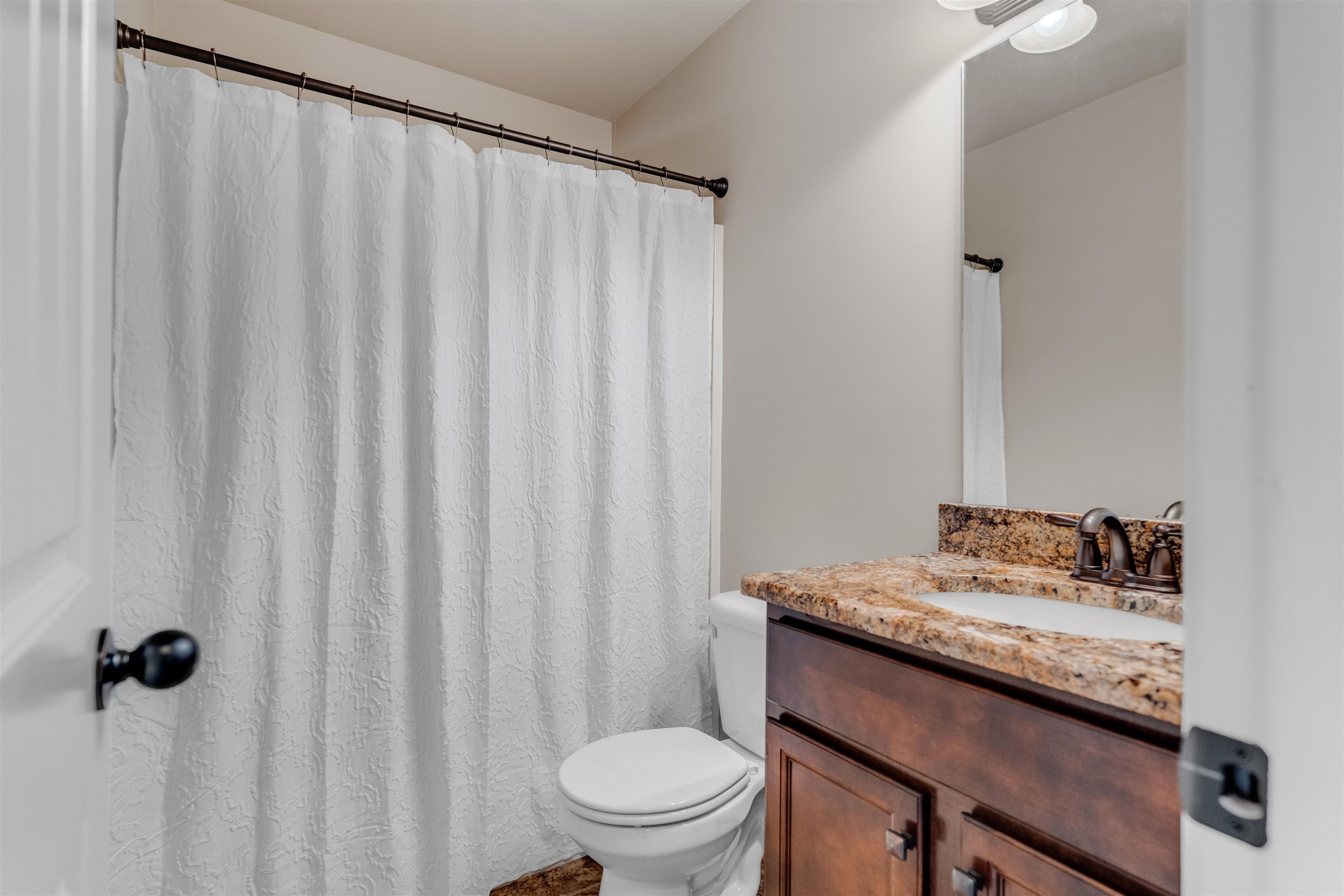 4467 BISHOPS VALLEY LN