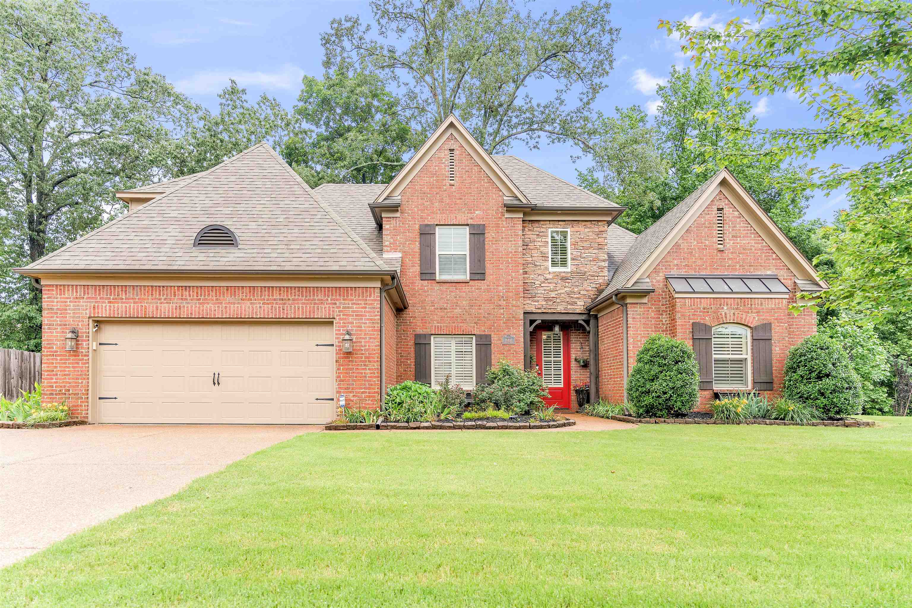 4467 BISHOPS VALLEY LN