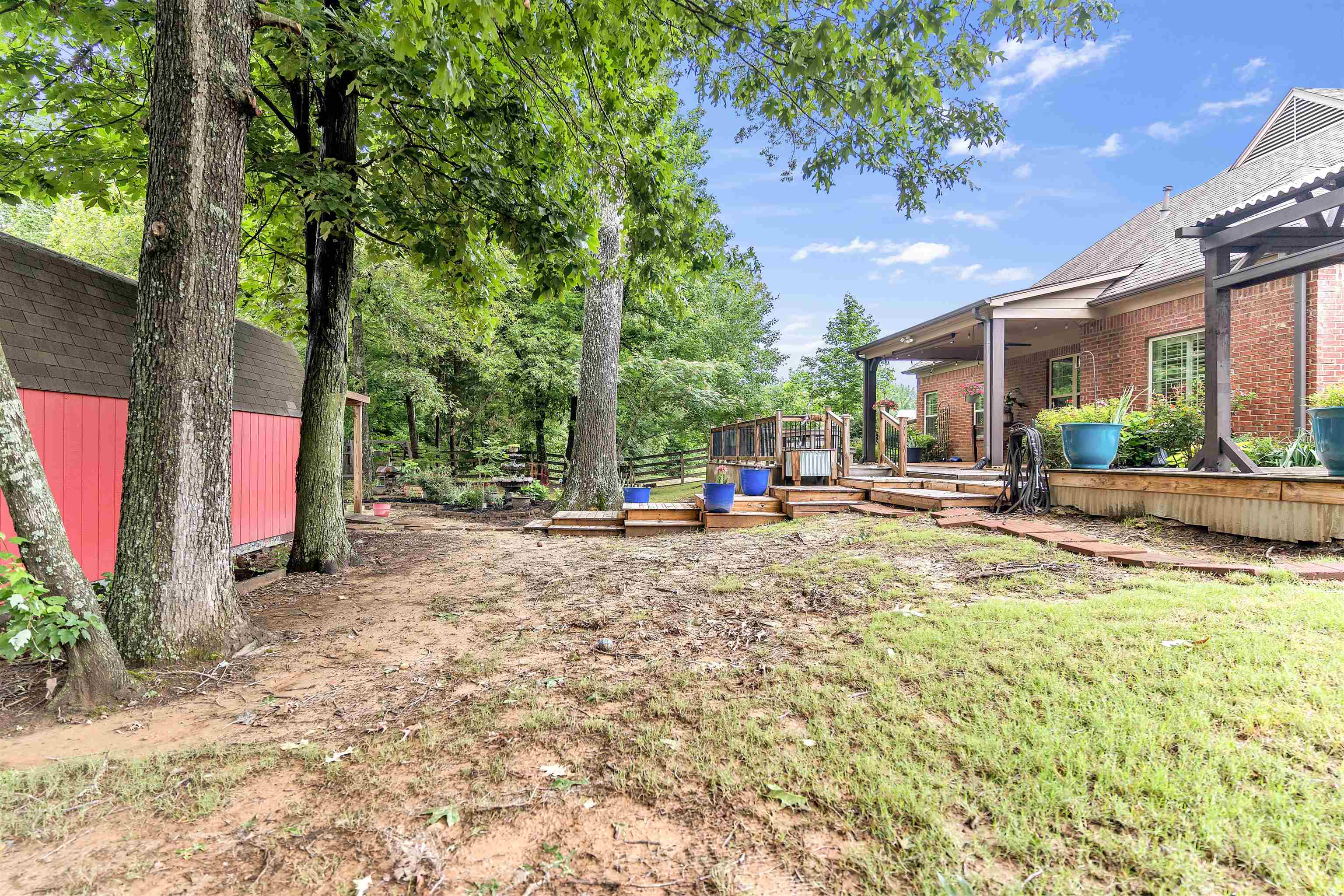 4467 BISHOPS VALLEY LN