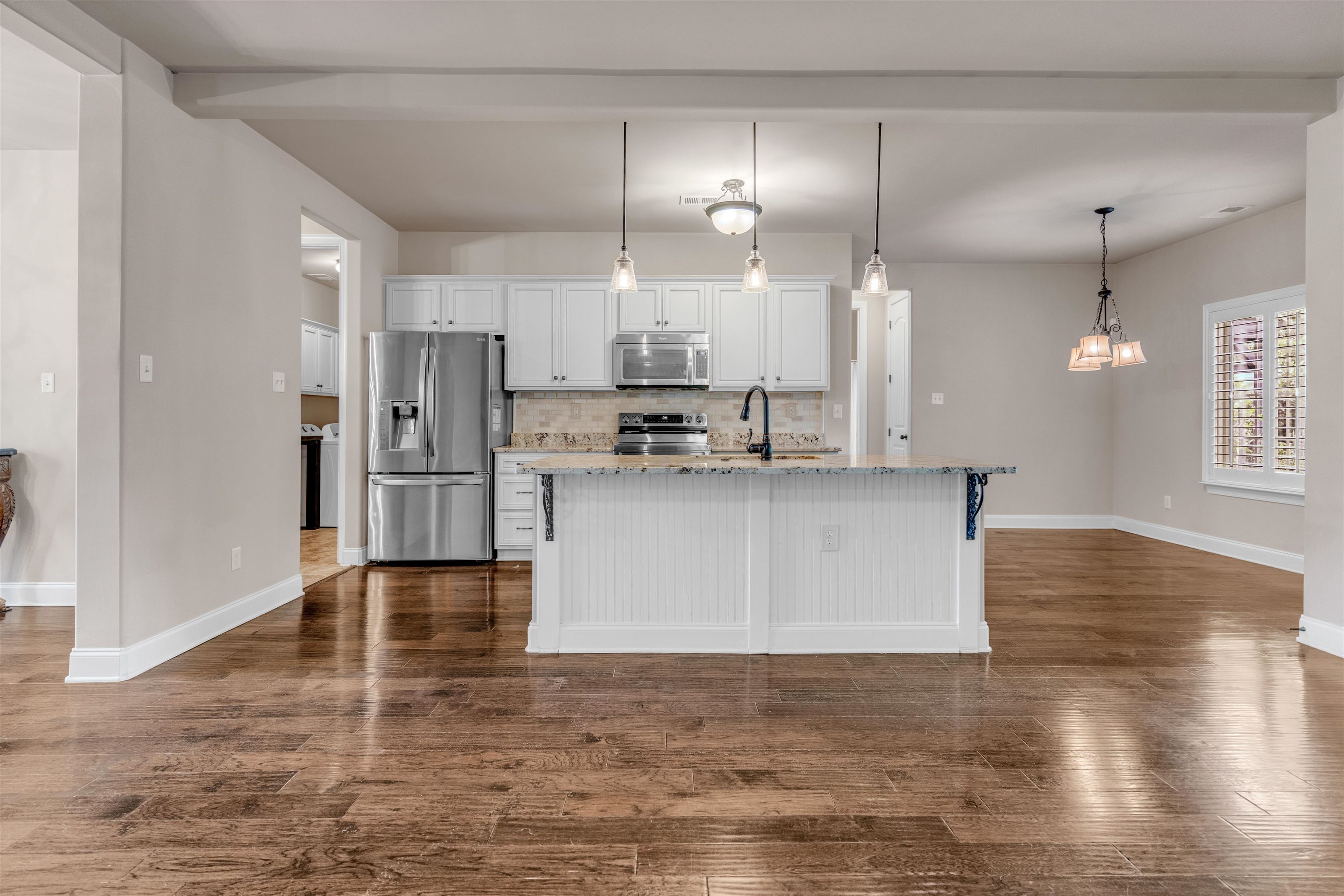 4467 BISHOPS VALLEY LN