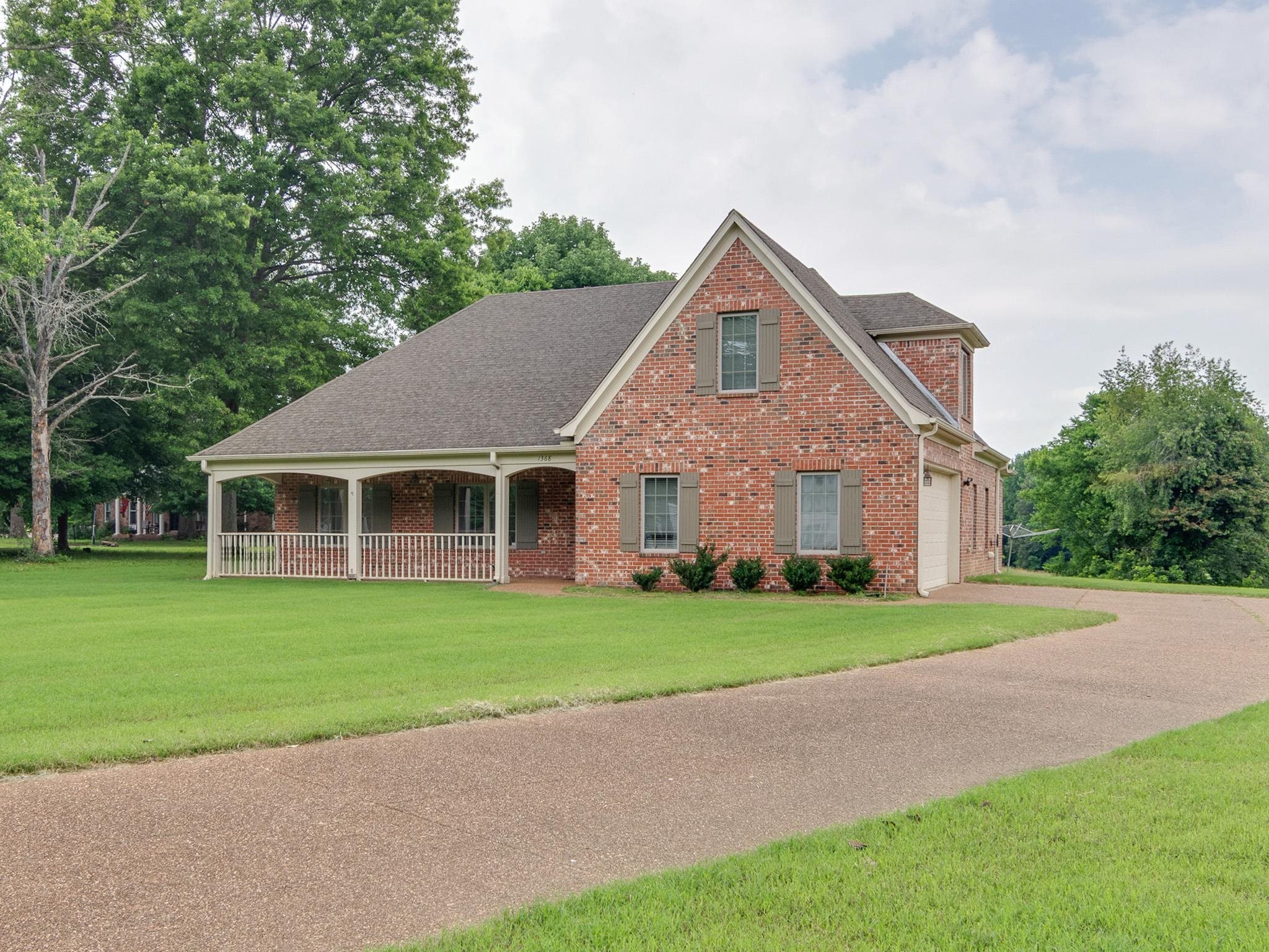 1368 JACK BENNETT RD