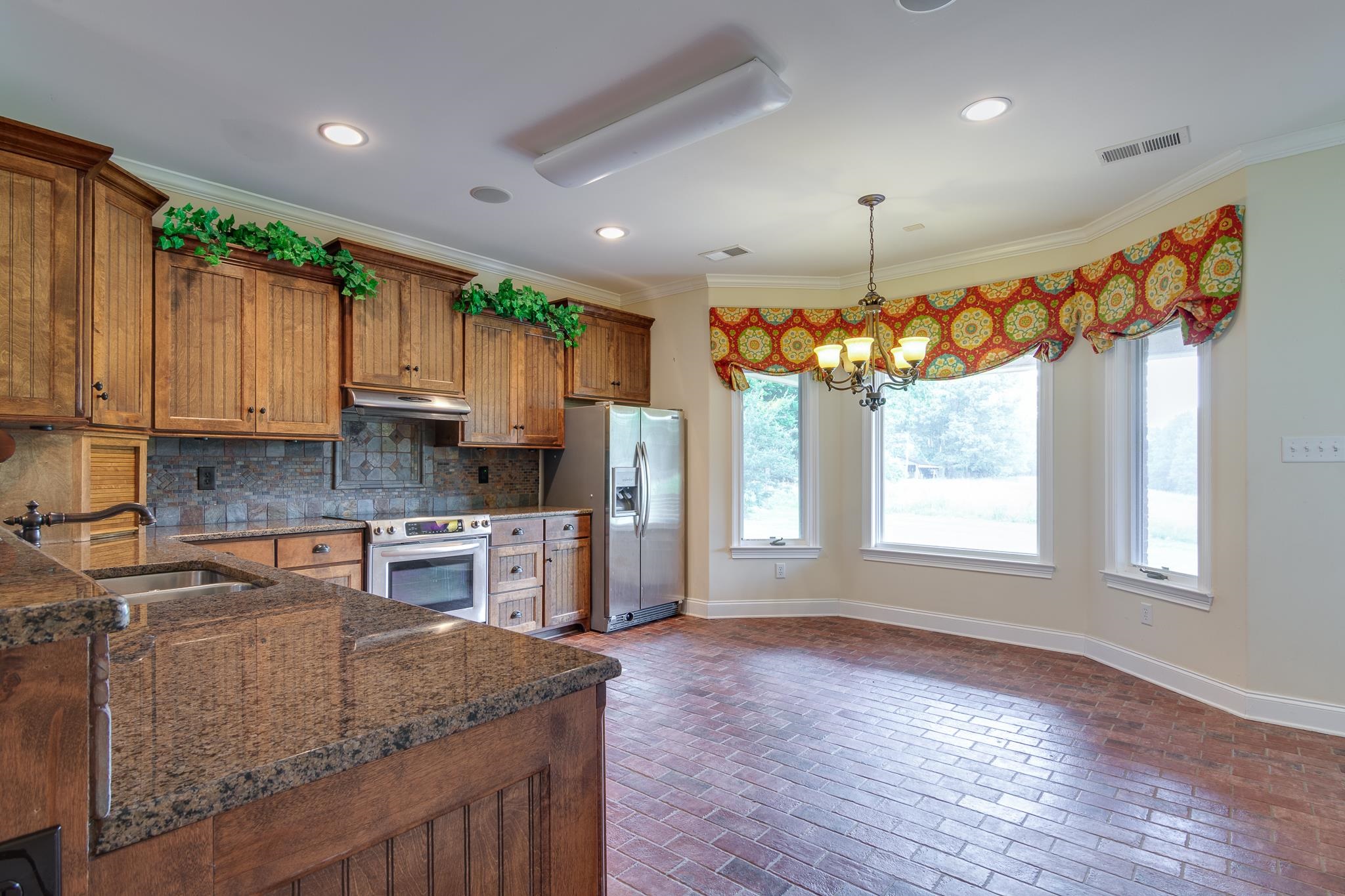 1368 JACK BENNETT RD