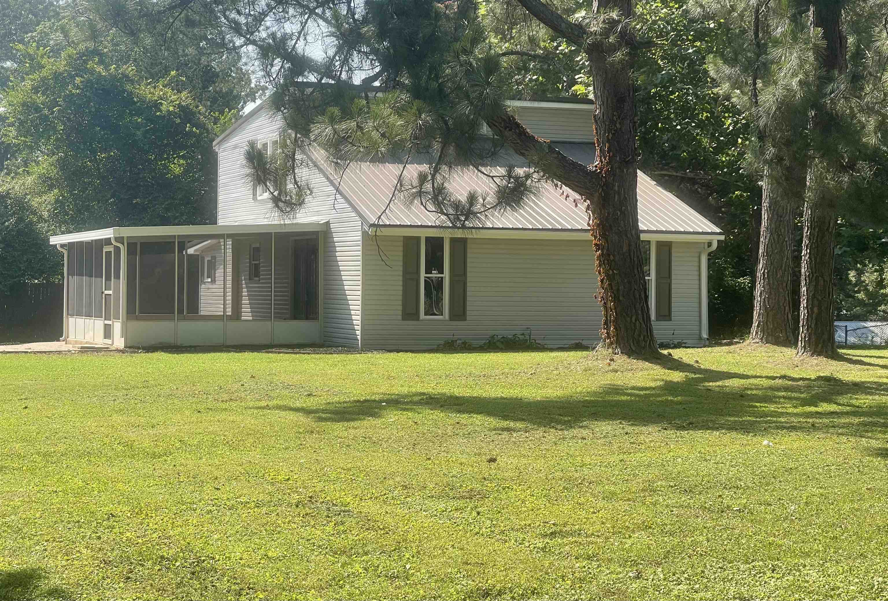 815 FAWN RD