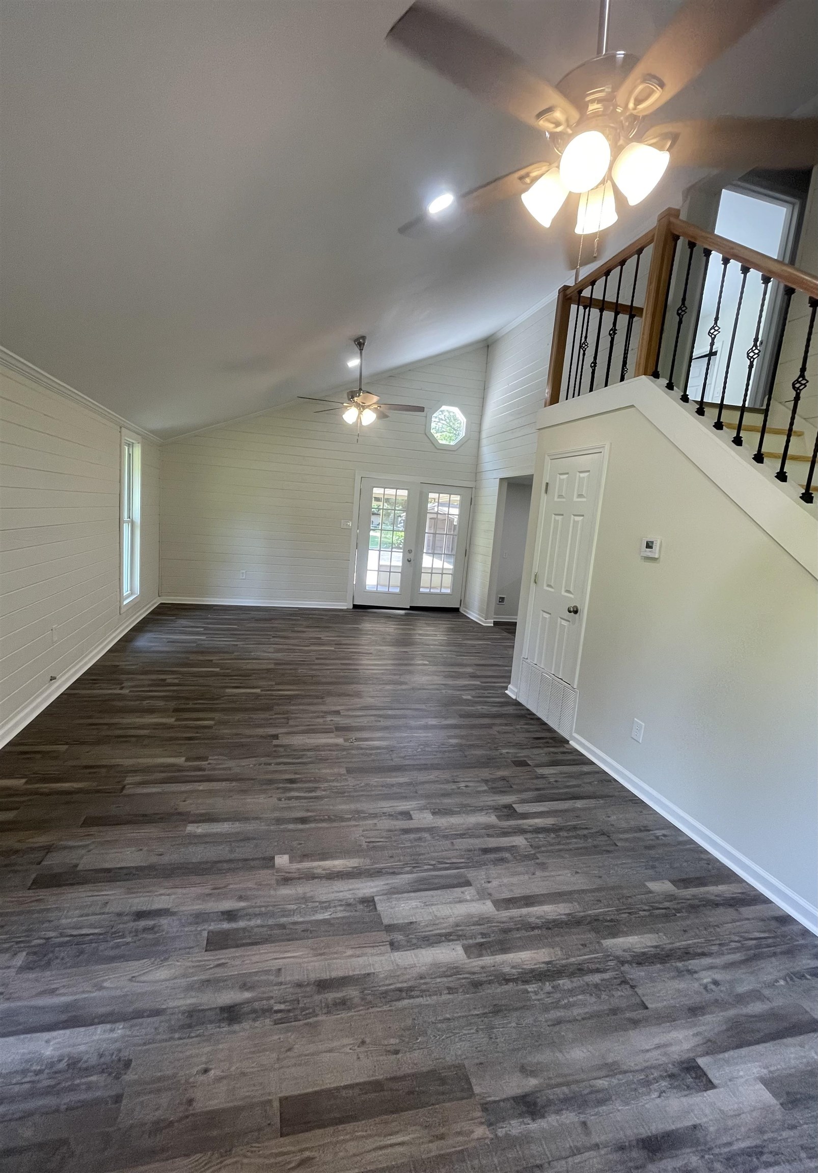 815 FAWN RD