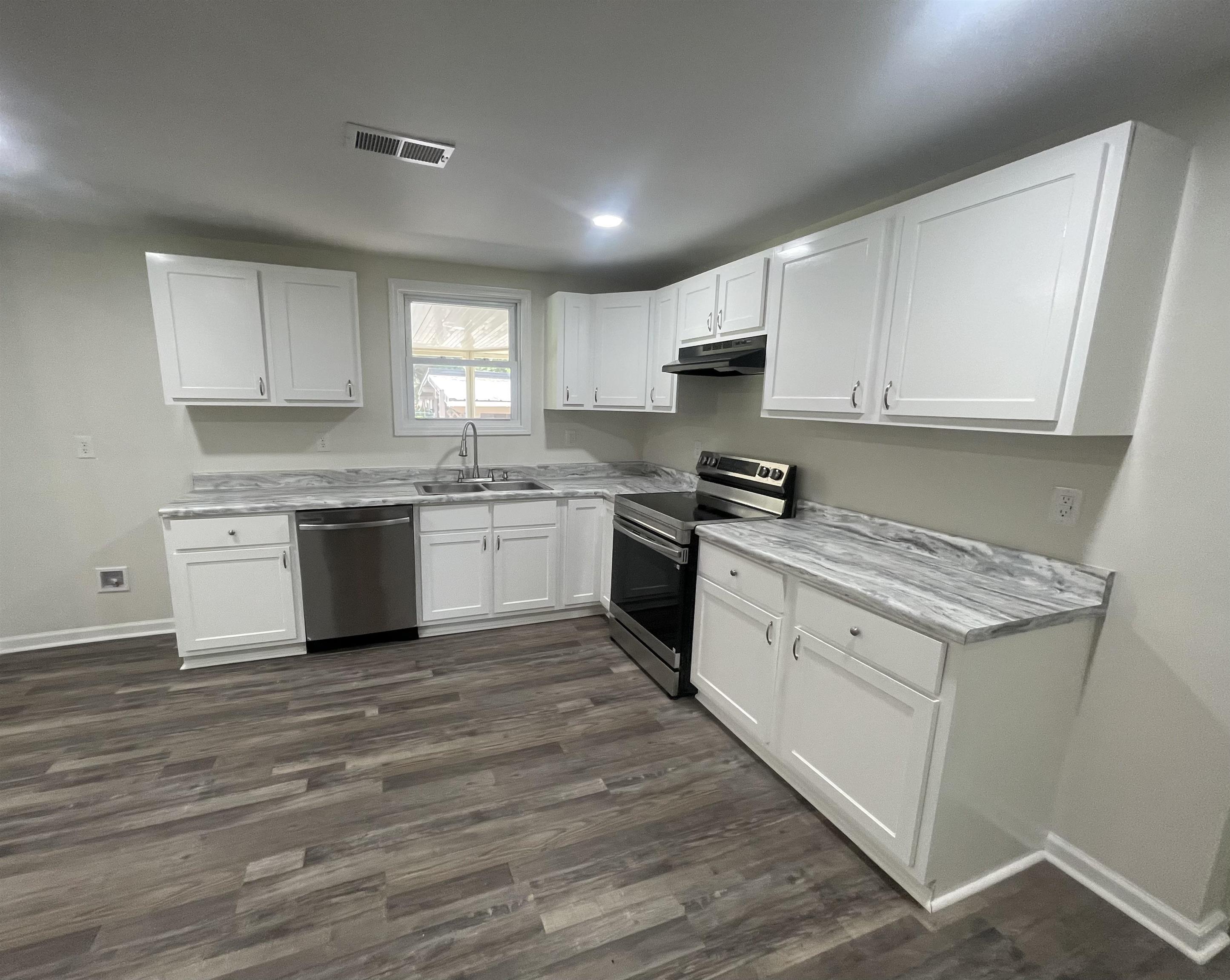 815 FAWN RD
