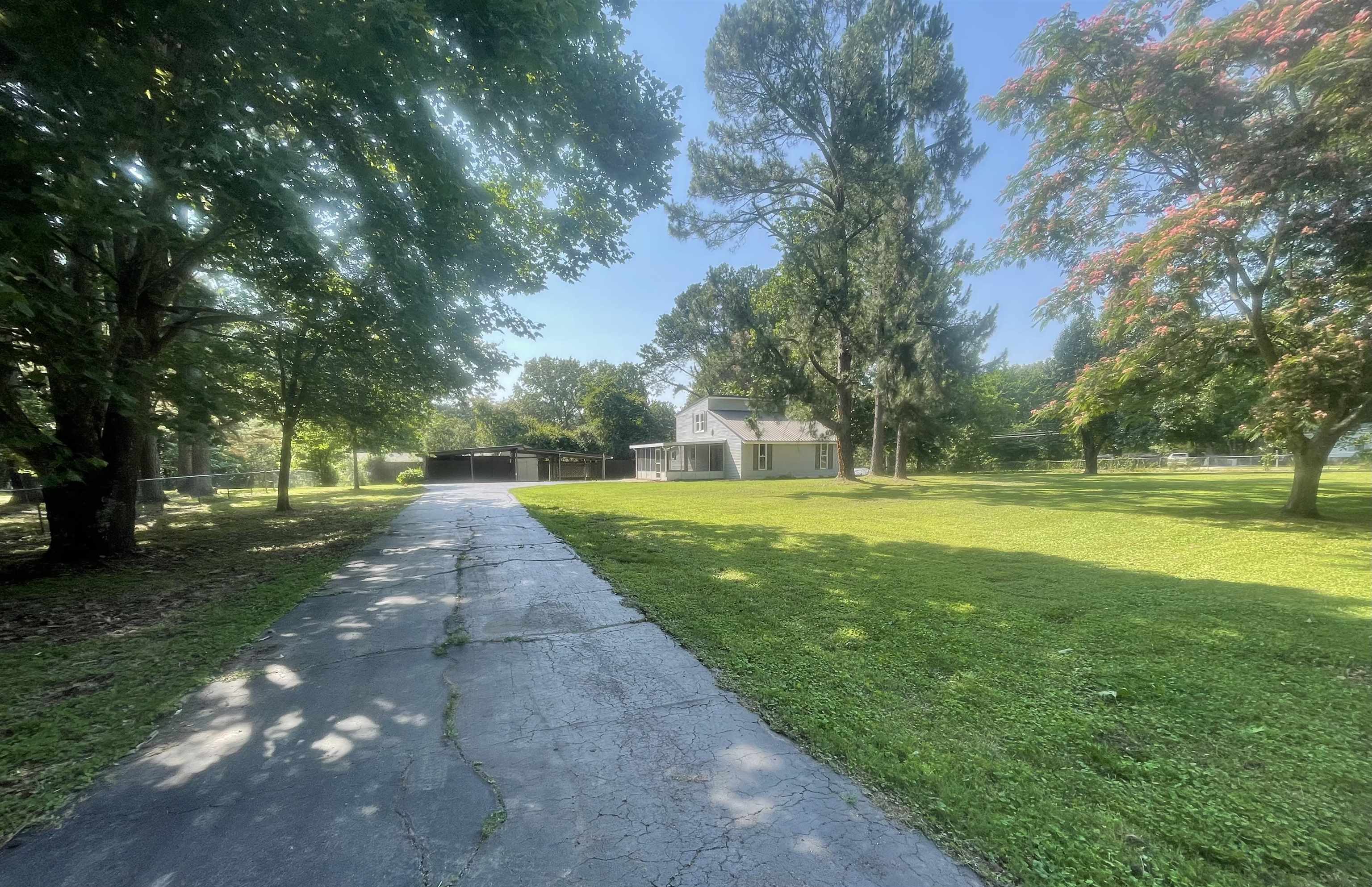 815 FAWN RD