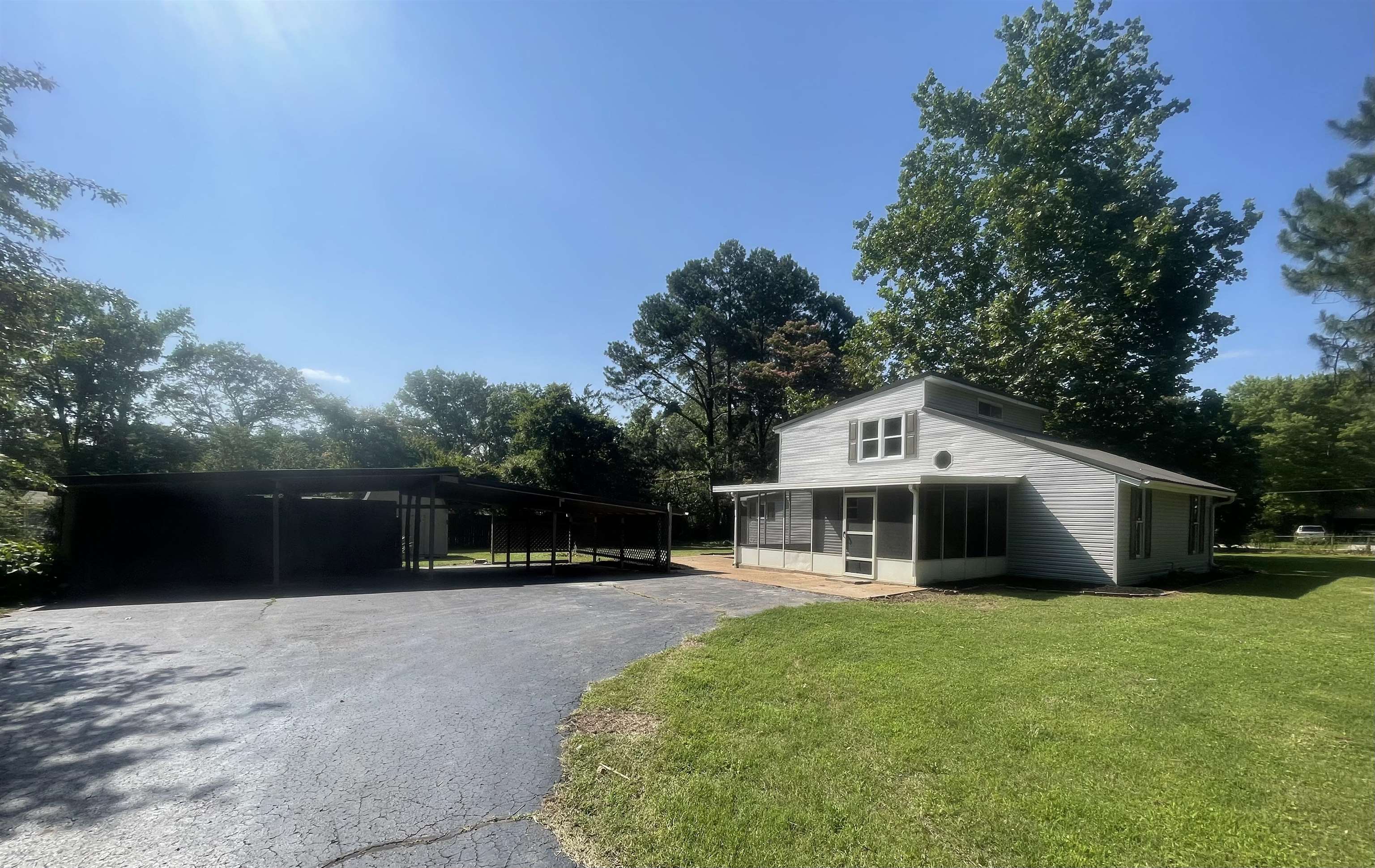 815 FAWN RD