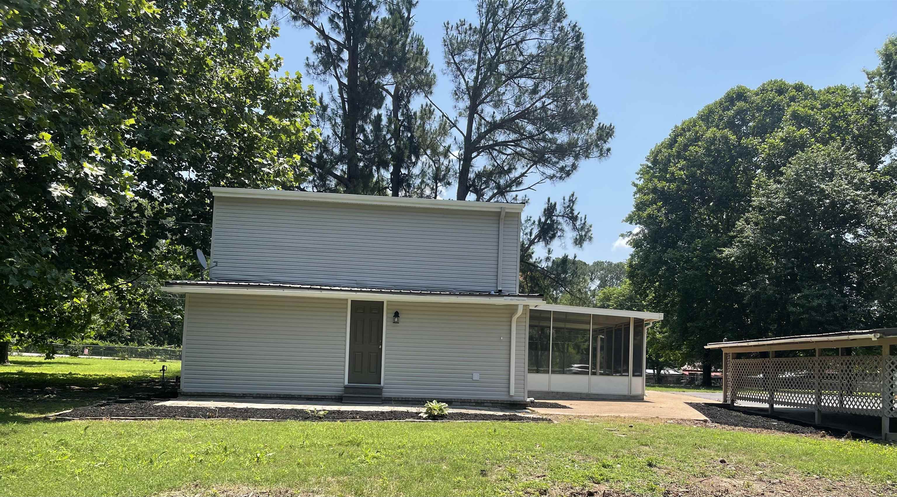 815 FAWN RD