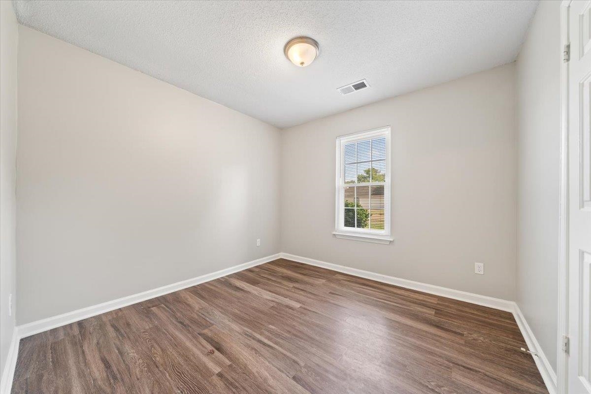 5909 COTTAGE HILL DR