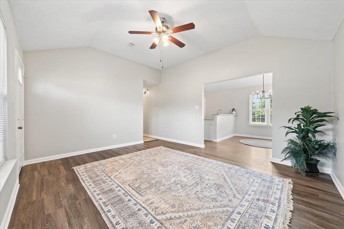 5909 COTTAGE HILL DR