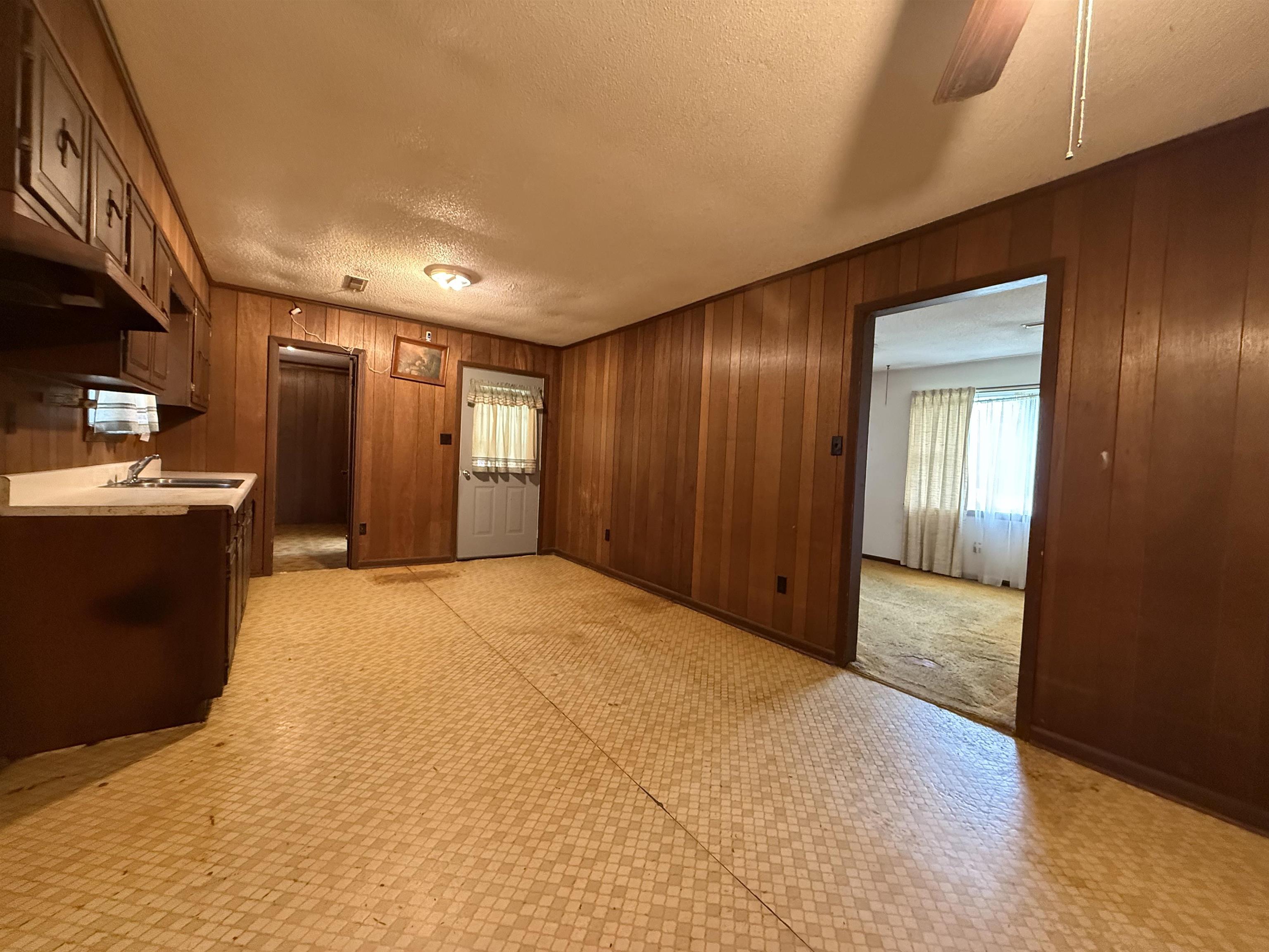 310 JANIE BIRD DR