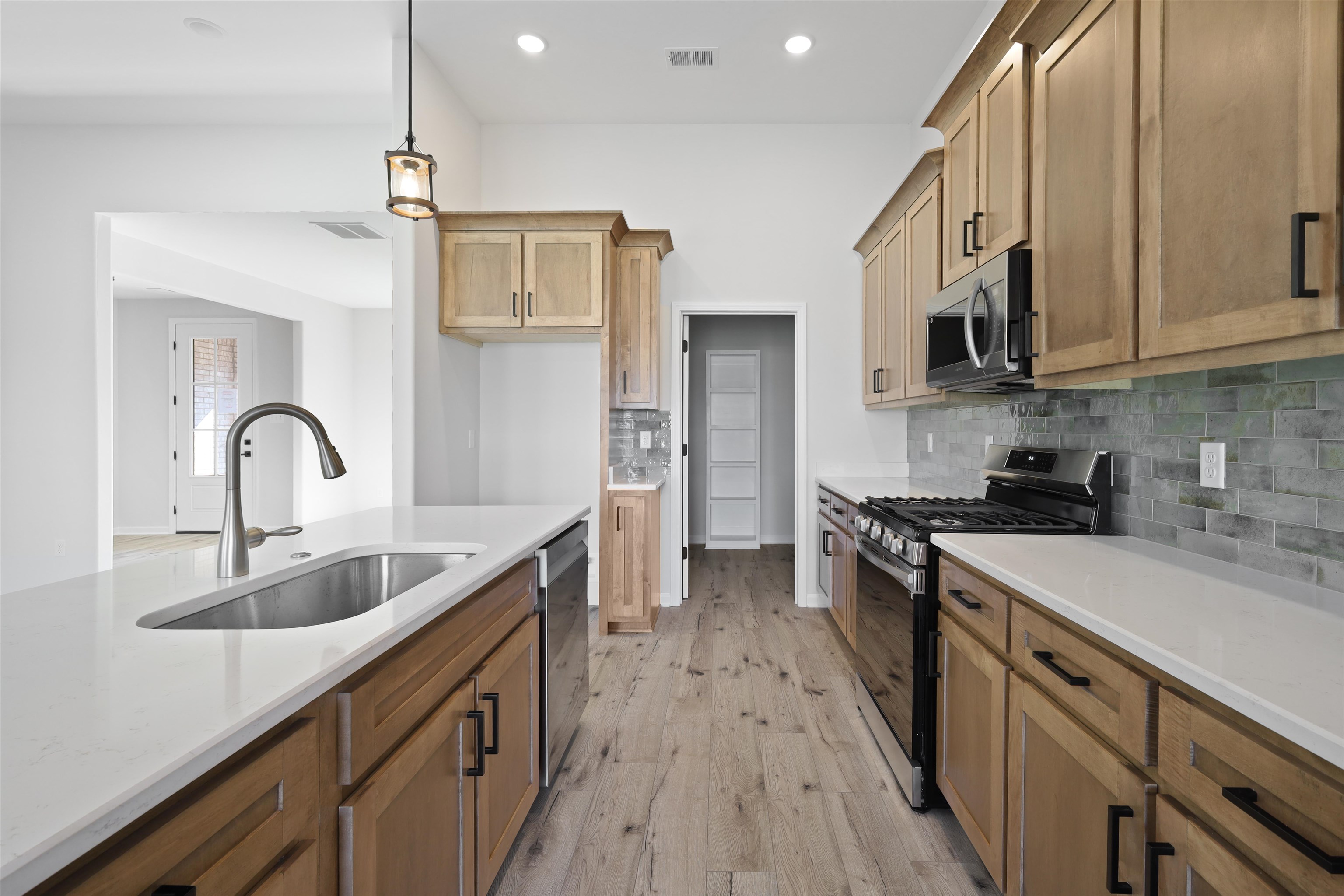 170 OAKLAND RIDGE CV