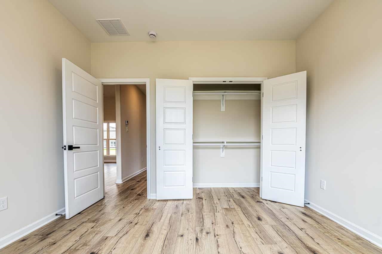 170 OAKLAND RIDGE CV