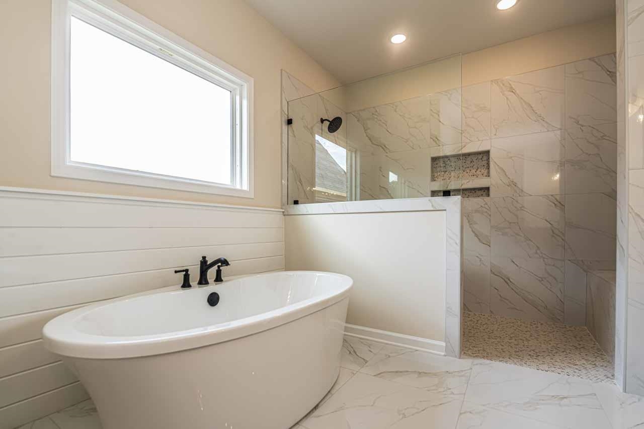 170 OAKLAND RIDGE CV