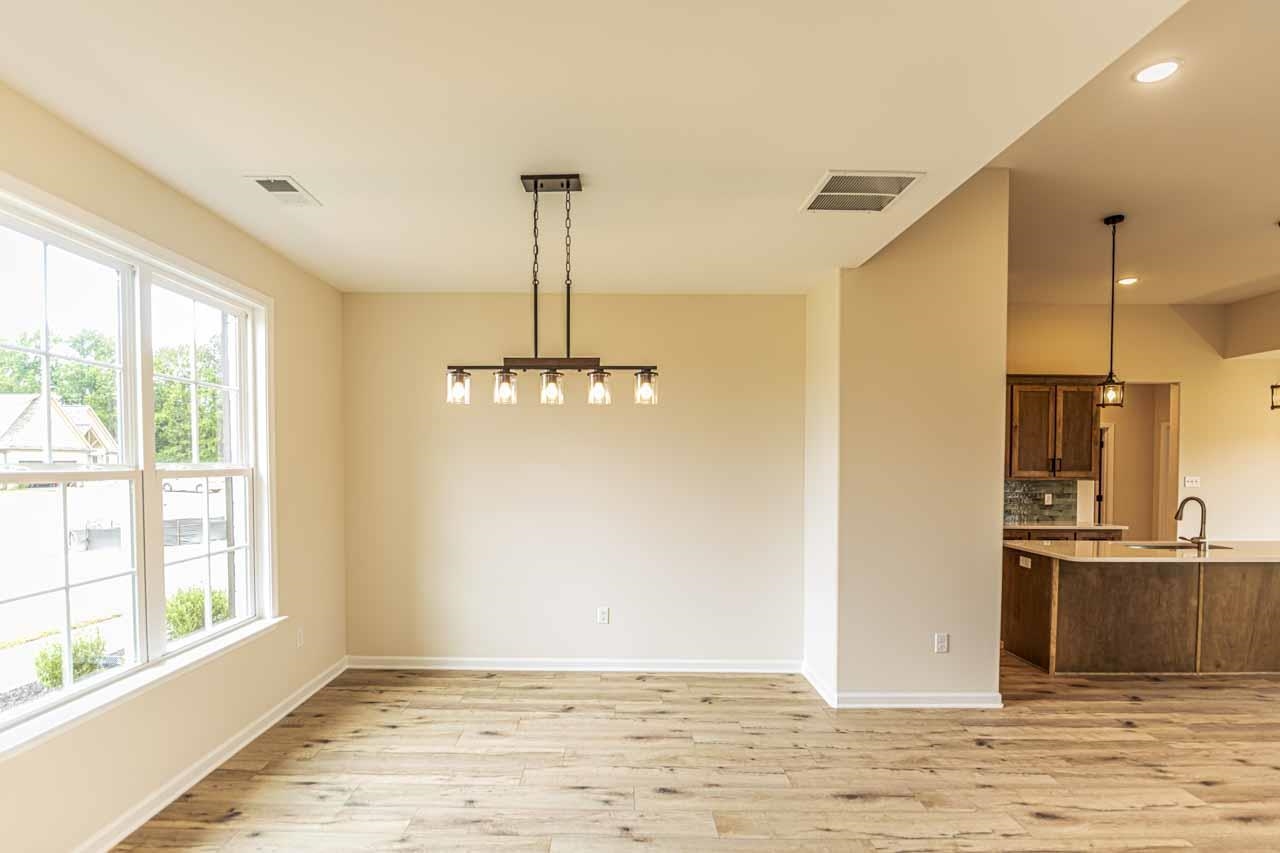 170 OAKLAND RIDGE CV