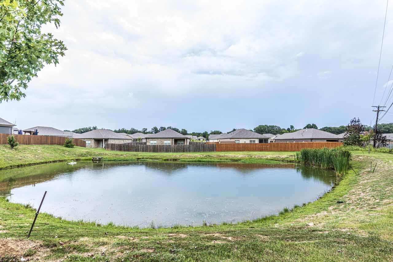 170 OAKLAND RIDGE CV